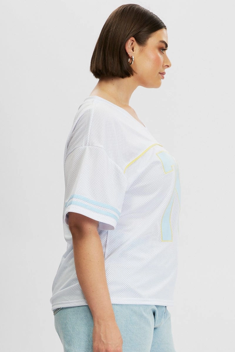 White Graphic T Shirt Short Sleeve V Neck Ergonomic Cut