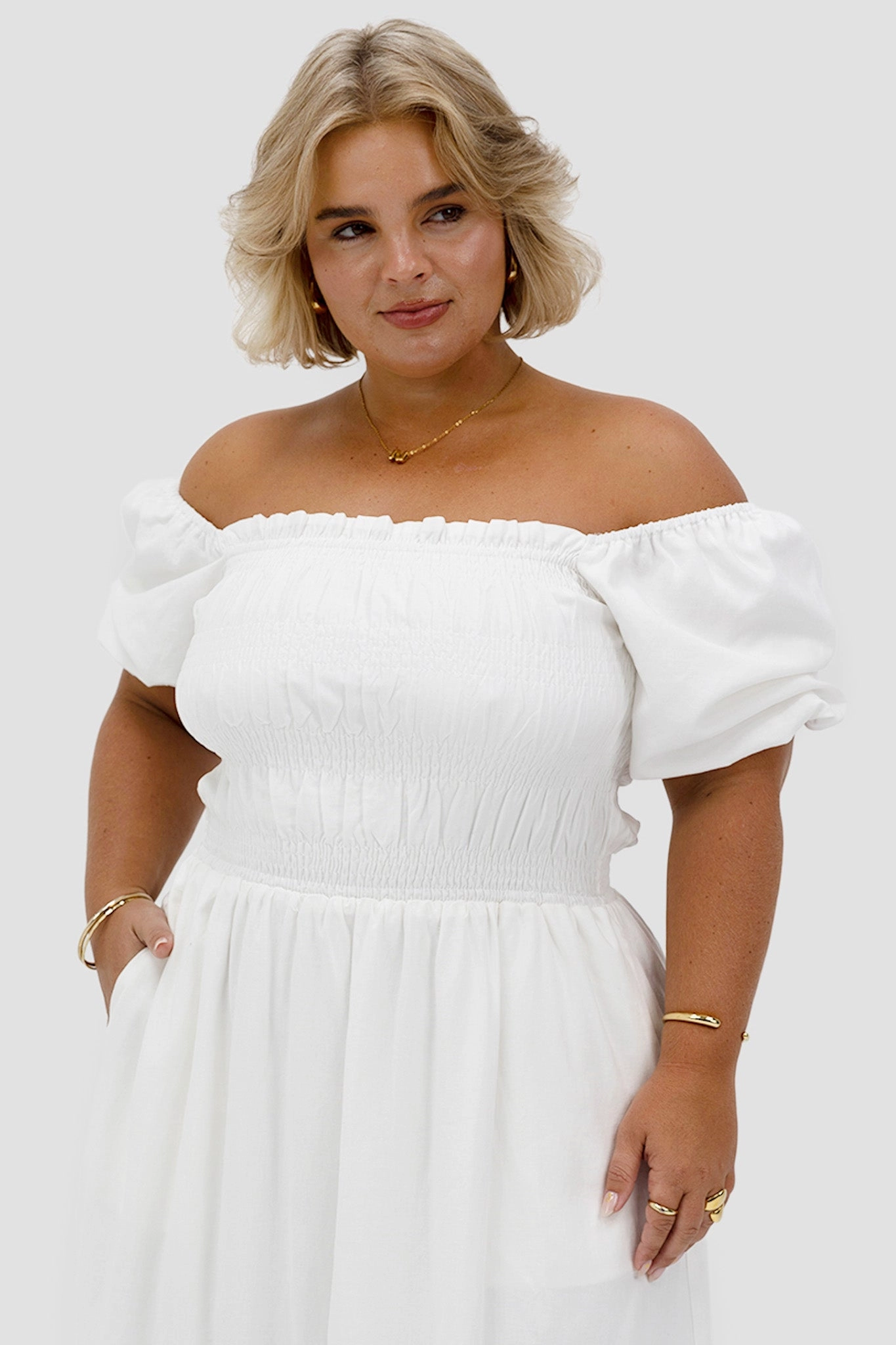 ISMAE MAXI DRESS WHITE Seasonal piece