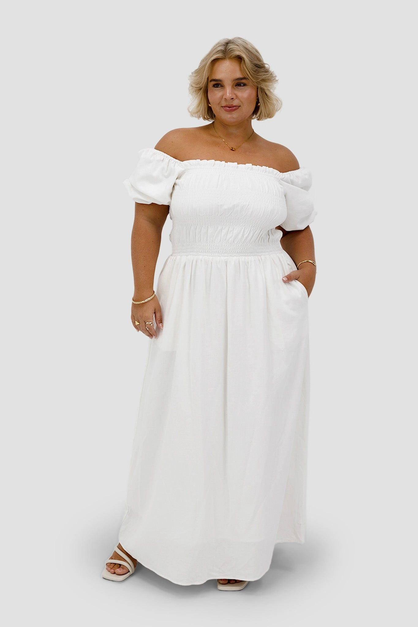 ISMAE MAXI DRESS WHITE Tailored Style