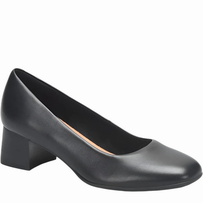 Comfortiva Women's Peach Slip-On Dress Pump - Black Farm Step Walking Mood