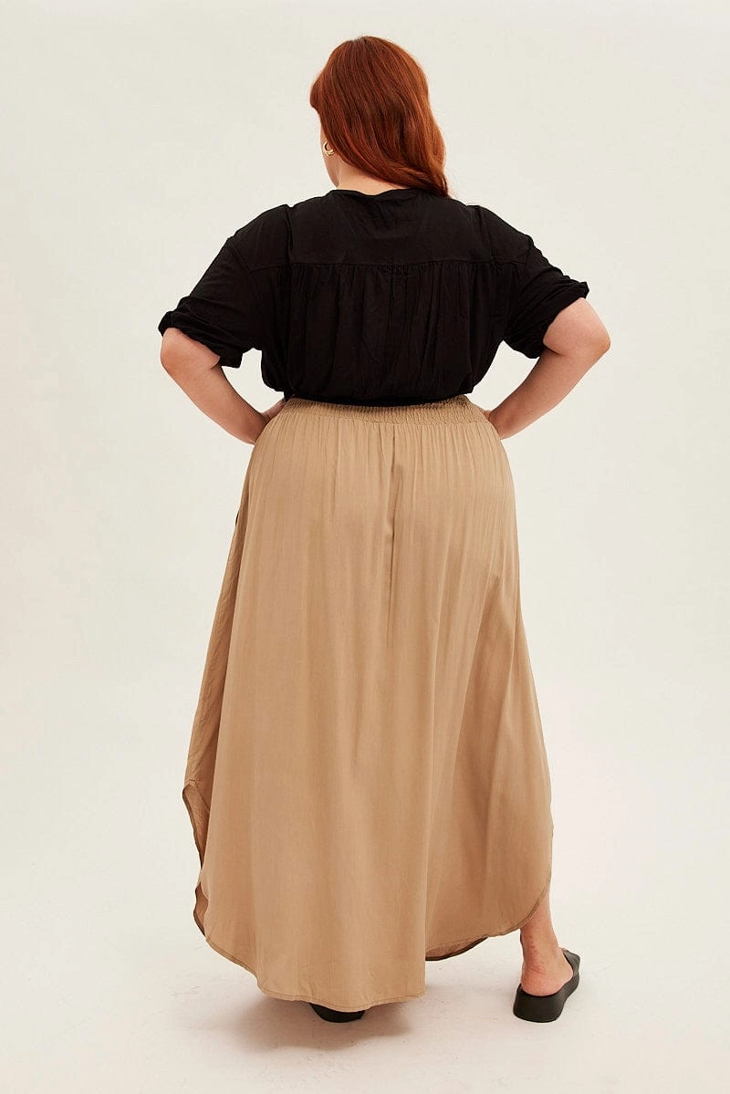 Green Maxi Skirt Shirred Waist Neutral Look