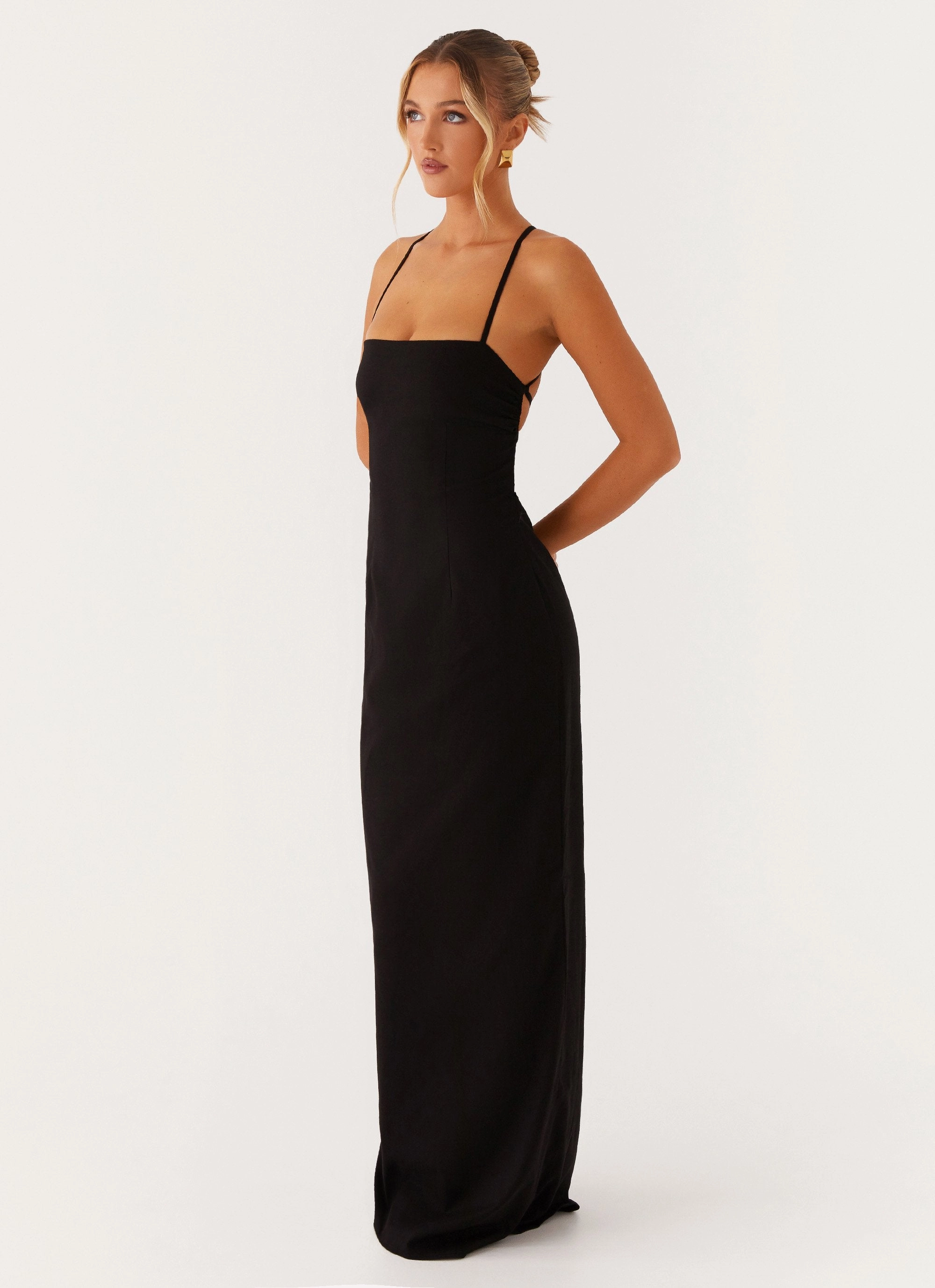 Cora Backless Maxi Dress - Black Sweet Mood