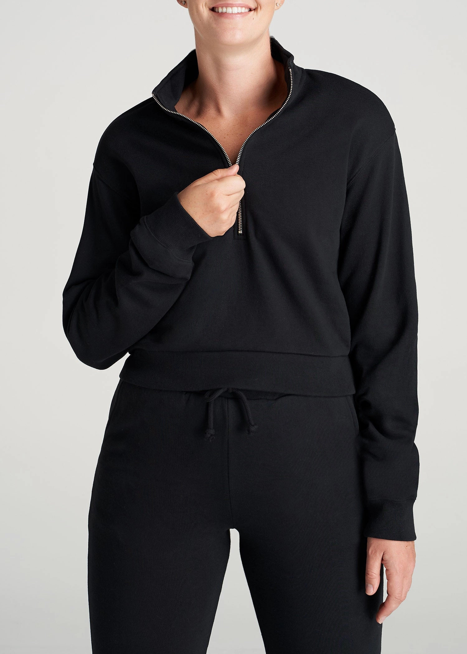 Casual Elegance Wearever Fleece Cropped Half-Zip Sweatshirt for Tall Women in Black