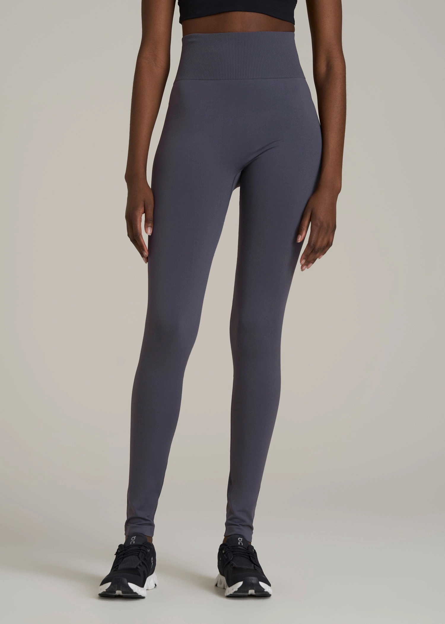 Compression Training Leggings for Tall Women in Periscope Grey Elastic Comfort