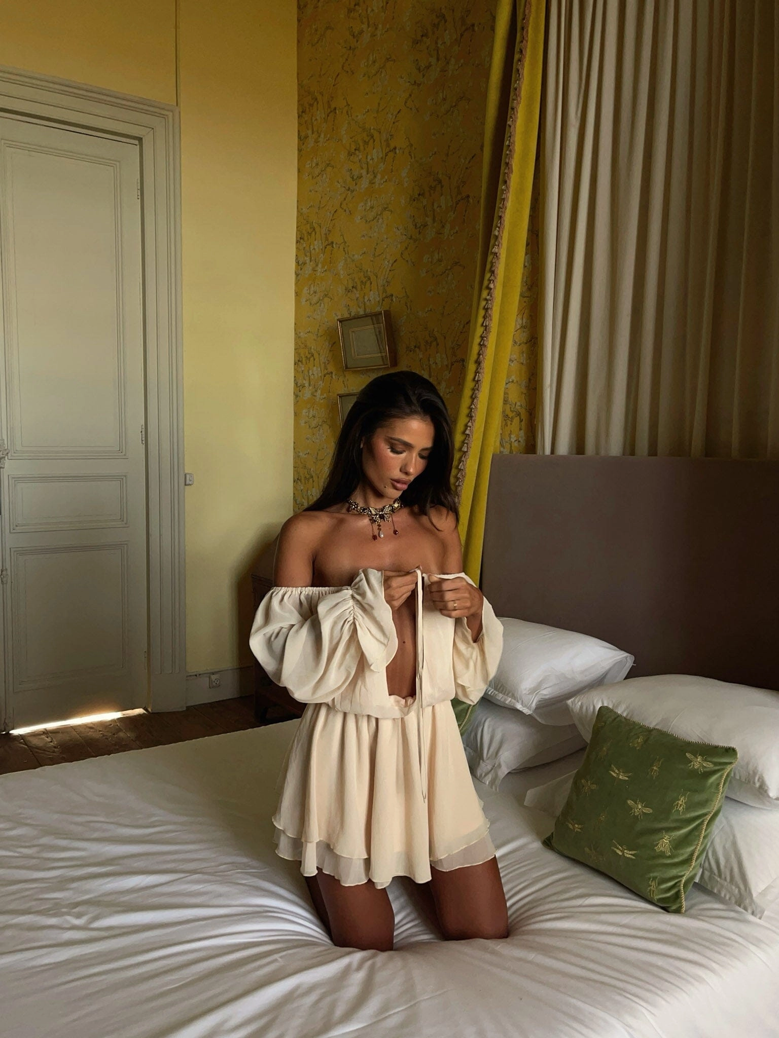 Casual Chic Minimal Core CHLILE MINI DRESS CREAM