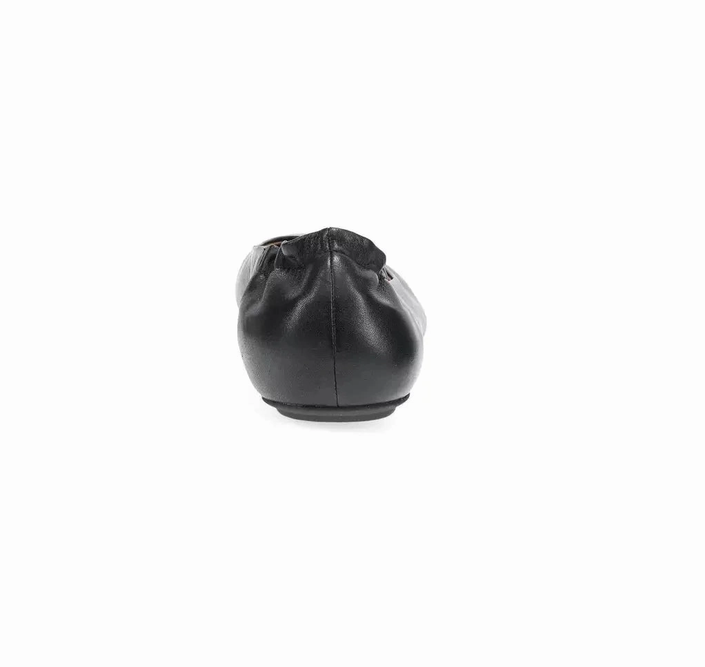 Ventilation Perforations Airy Touch Dansko Women's Mollie Ballet Flat - Black