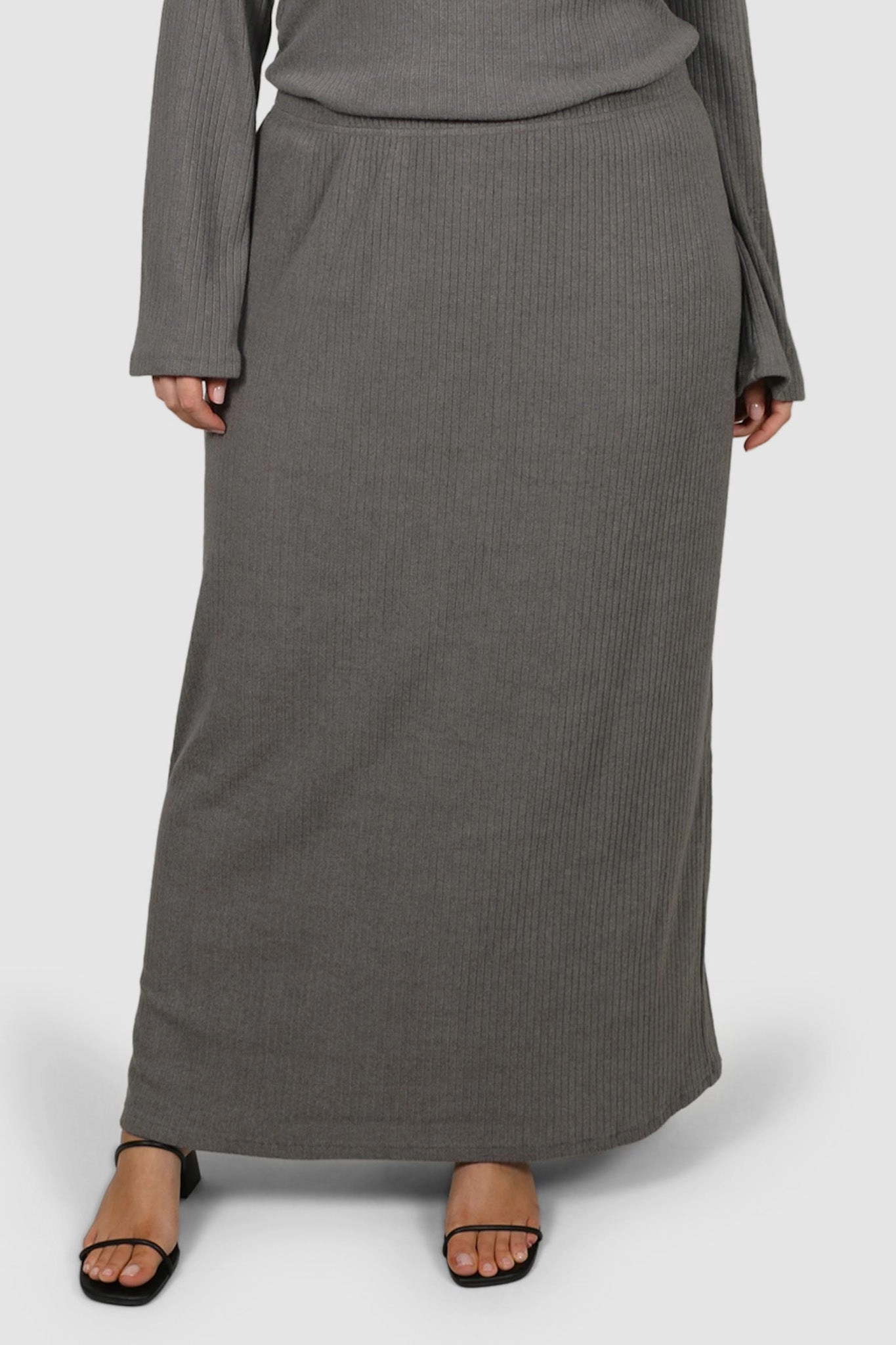 Back Slit Roll Up Fasten PETRA SKIRT CHARCOAL