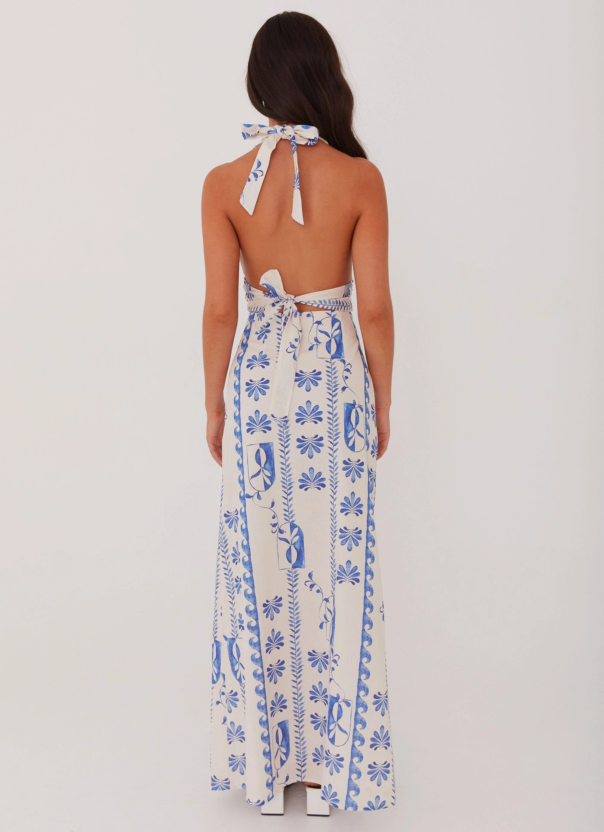 Playful-Detail Cozy Design Sky Linen Maxi Dress - Floral Wave