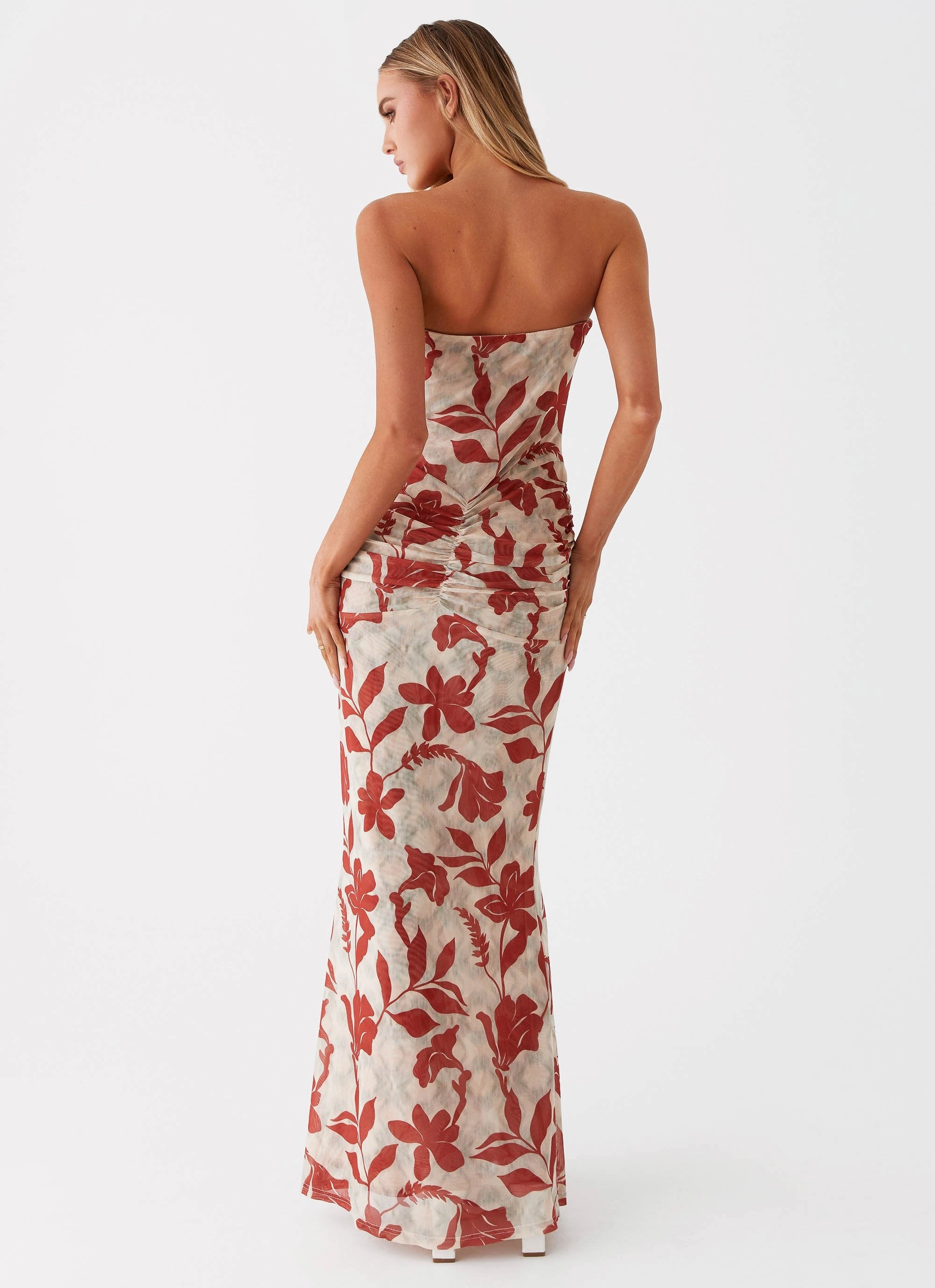 Dearest Maxi Dress - Red Green Floral Relaxed Movement