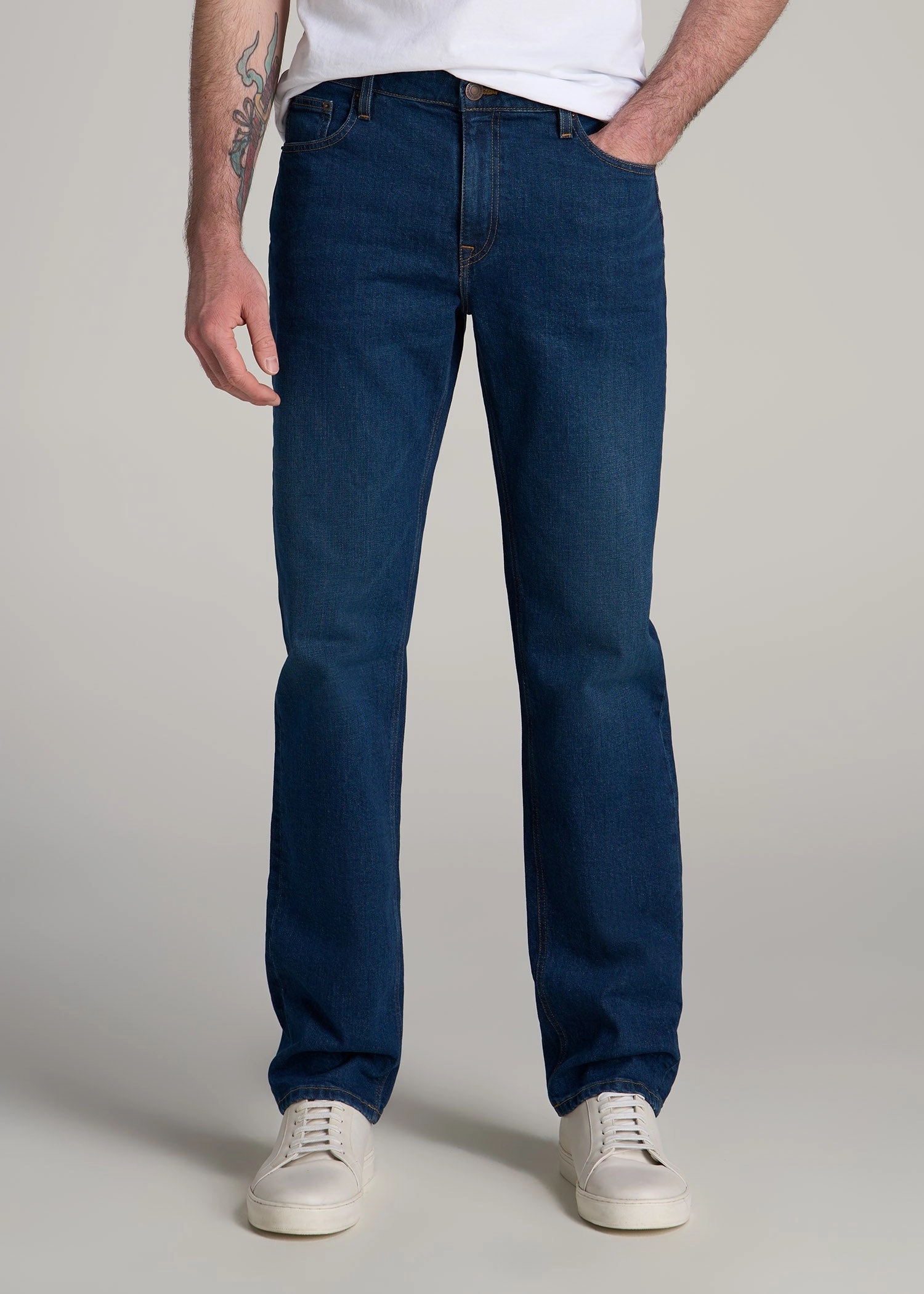 Contemporary Style Americana Collection J1 Straight Fit Jeans For Tall Men in Crown Blue