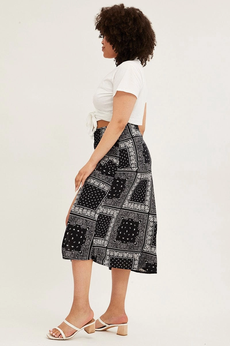 Vibe Ready Sleek Comfort Black Boho Midi Skirt Bias Bandana Print Split