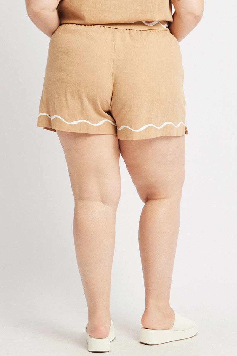 Beige Elastic Waist Pull On Shorts No Wrinkle