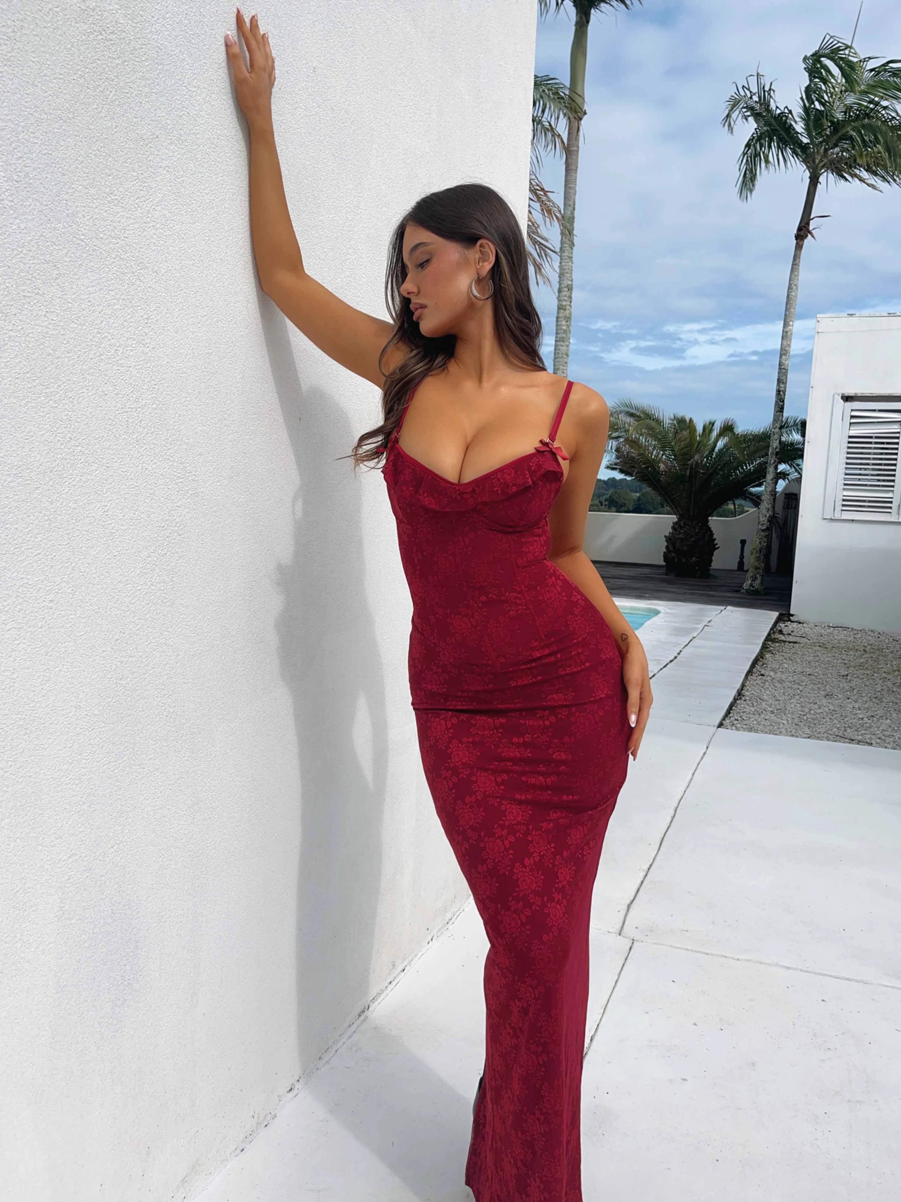 DYLAN MAXI DRESS RED Tall Girl Delicate Details