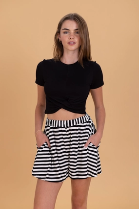 NonRestrictive Top Palmyra Black