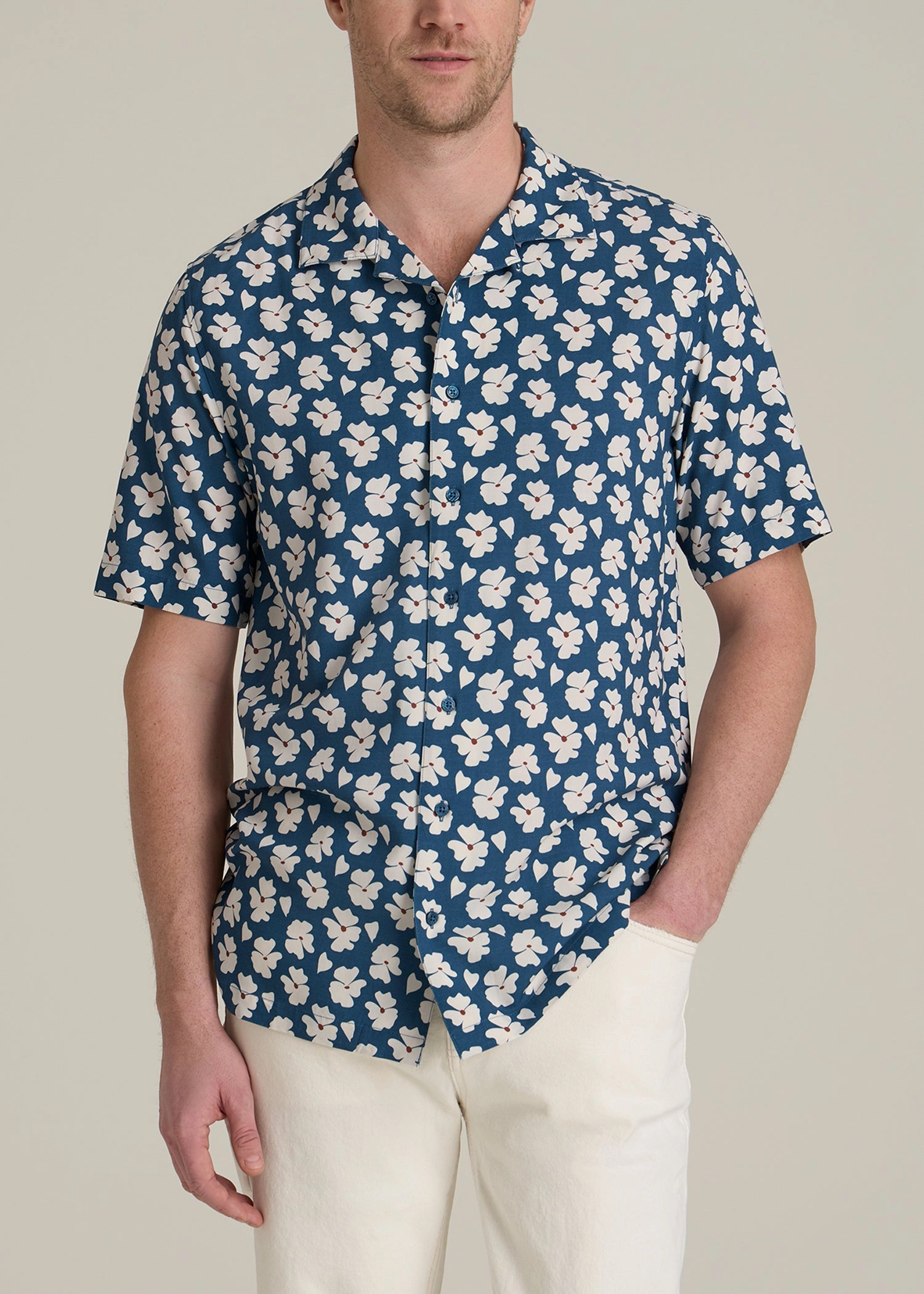 Short Sleeve Resort Shirt for Tall Men in Bright Blue Floral Mesh Lining