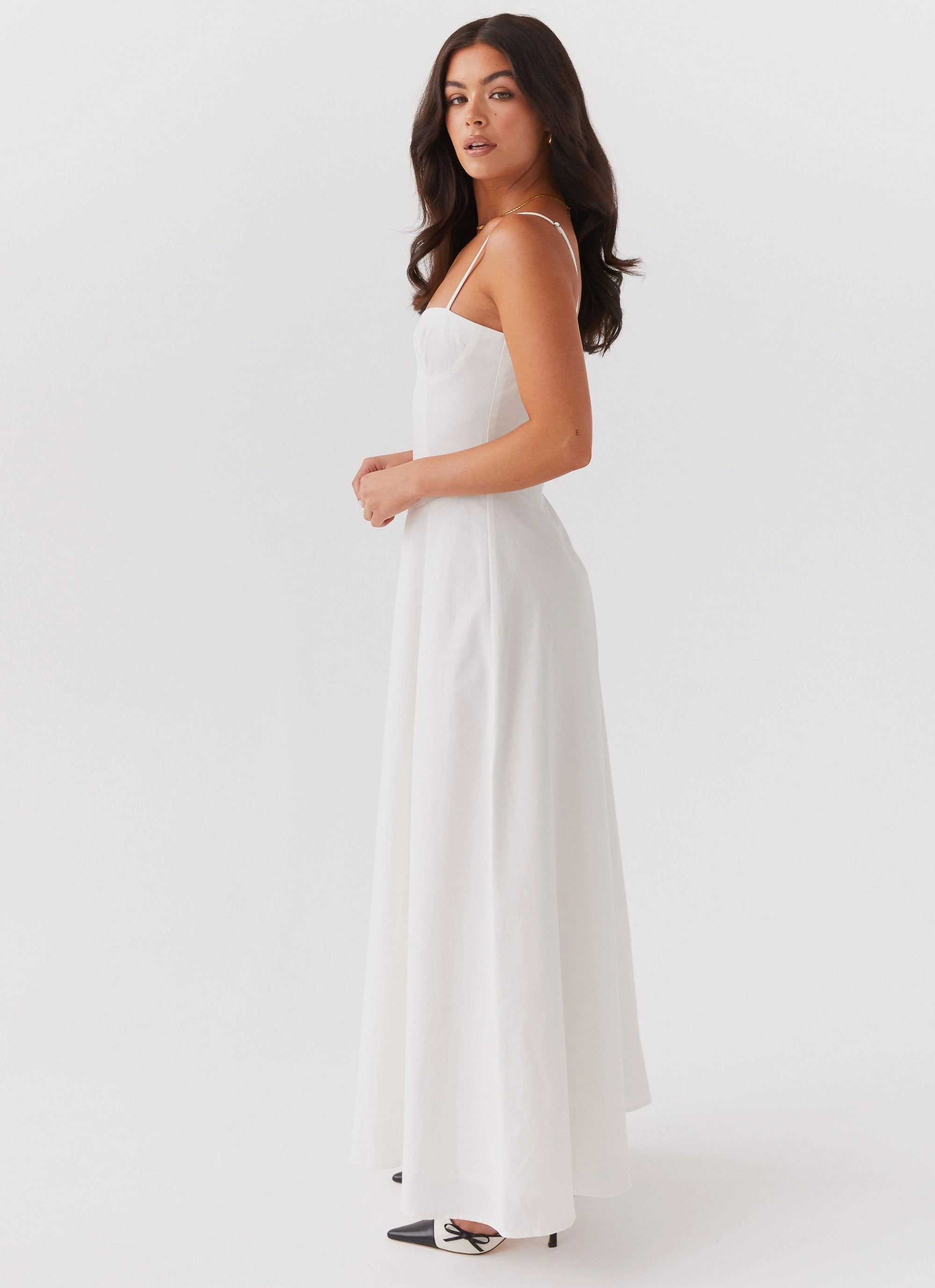 Elegant Tailoring Angelina Linen Maxi Dress - White