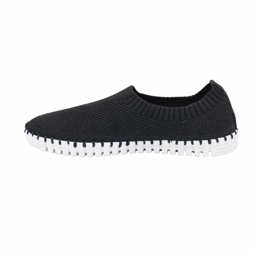 Eric Michael by Laurevan Women's Lucy Slip On Shoe - Black Low Step