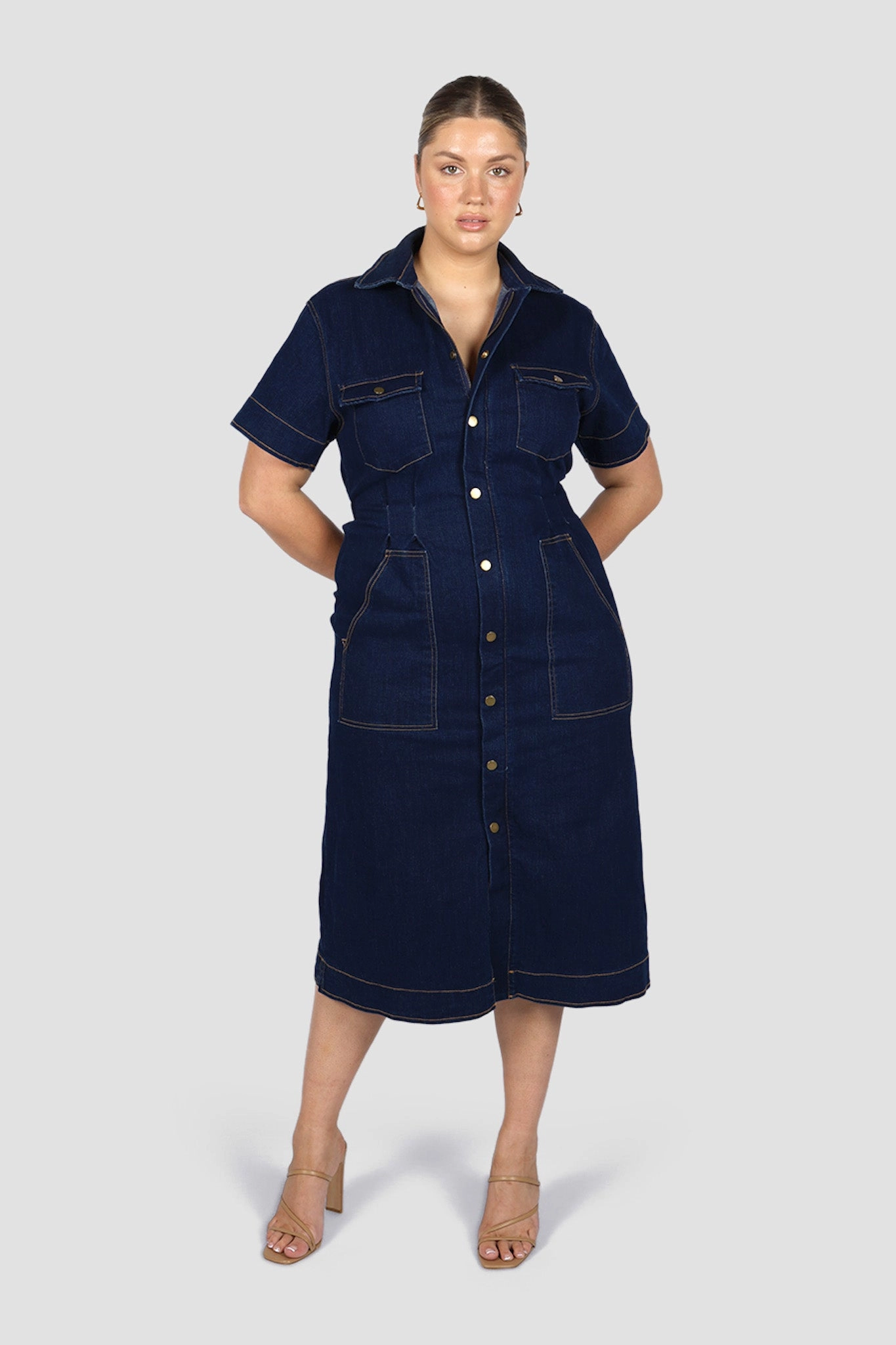 Day Chic Pleat-Front SAVEIRA DENIM MIDI DRESS MIDNIGHT