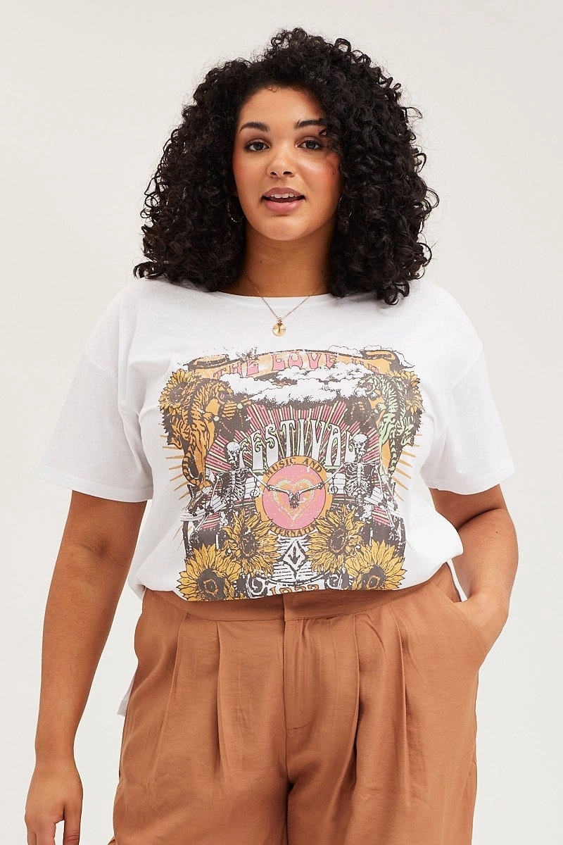 Running Gear White Graphic T-shirt Festival Side Split Short Sleeve