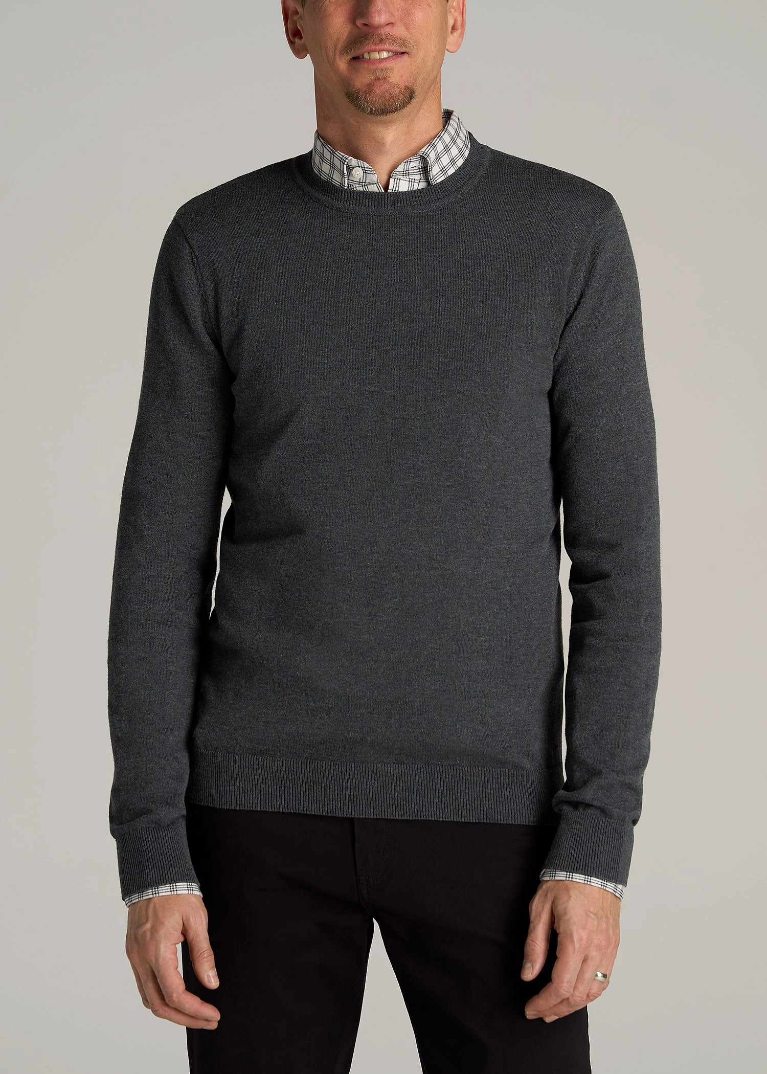 eyewear accents Daily Use Everyday Crewneck Tall Men's Sweater in Charcoal Mix