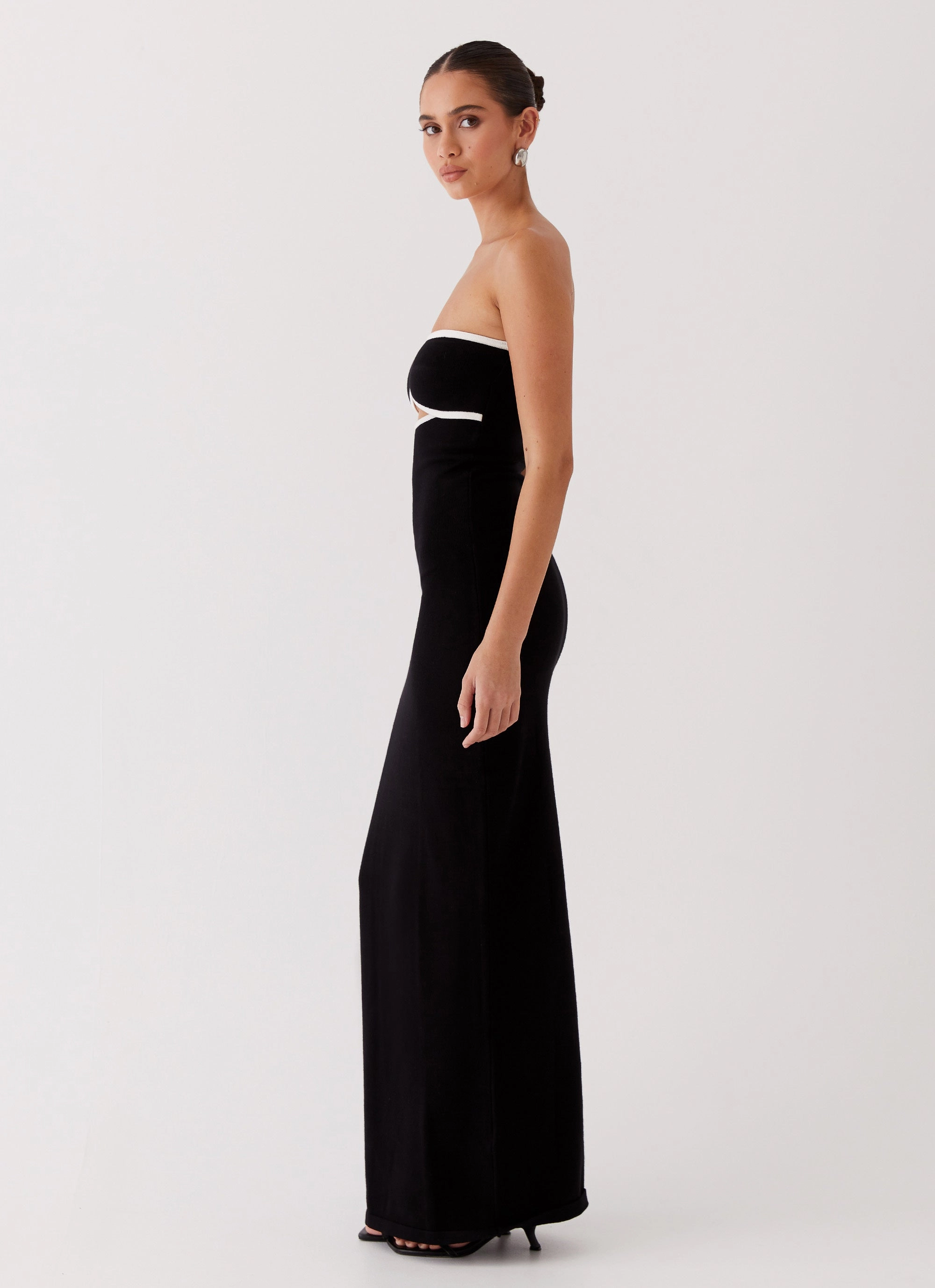 Stylish Waistband Design When In Rome Knit Maxi Dress - Black