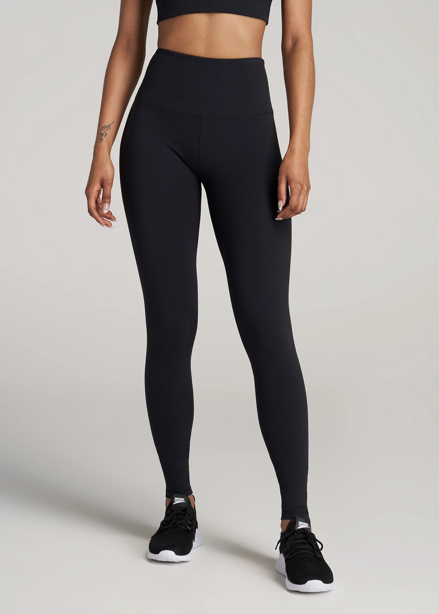 Flexible Compression Non-Restrictive Fit Balance High-Rise Leggings for Tall Women in Black