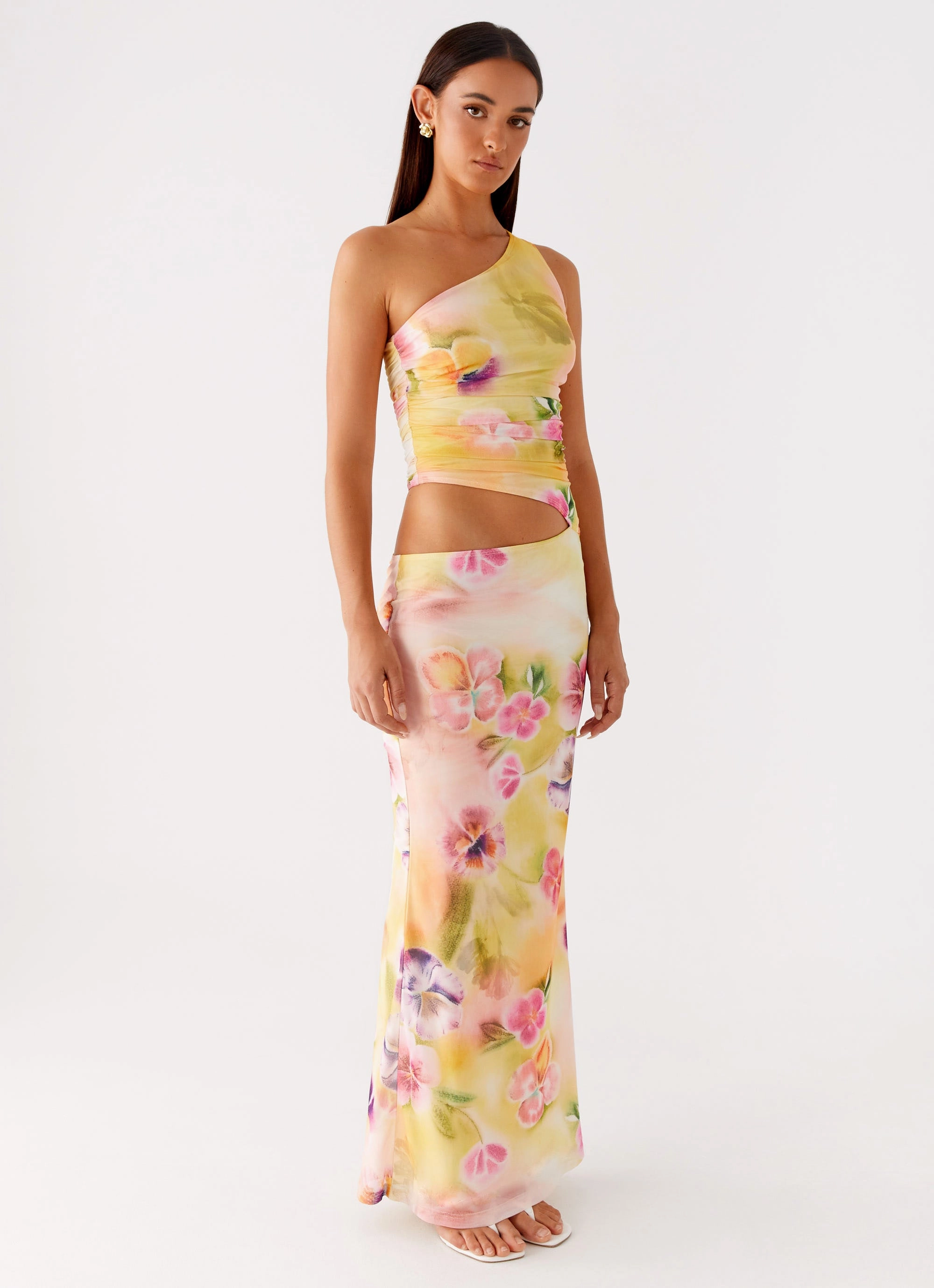 Natural Flow Minimalist-Trend Seranella One Shoulder Maxi Dress - Sunburst Floral