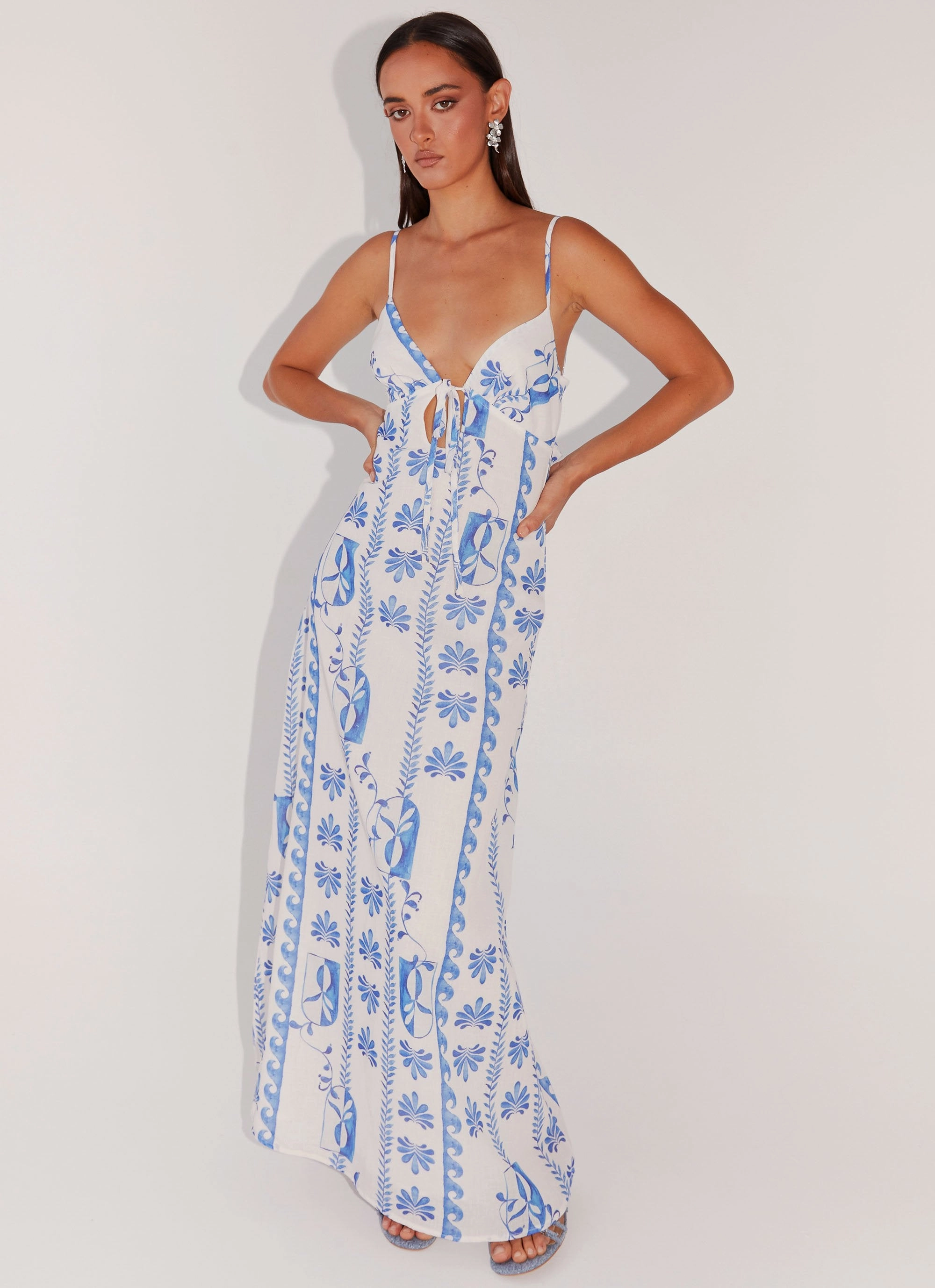 Fitted Mood Flora Linen Maxi Dress - Floral Wave