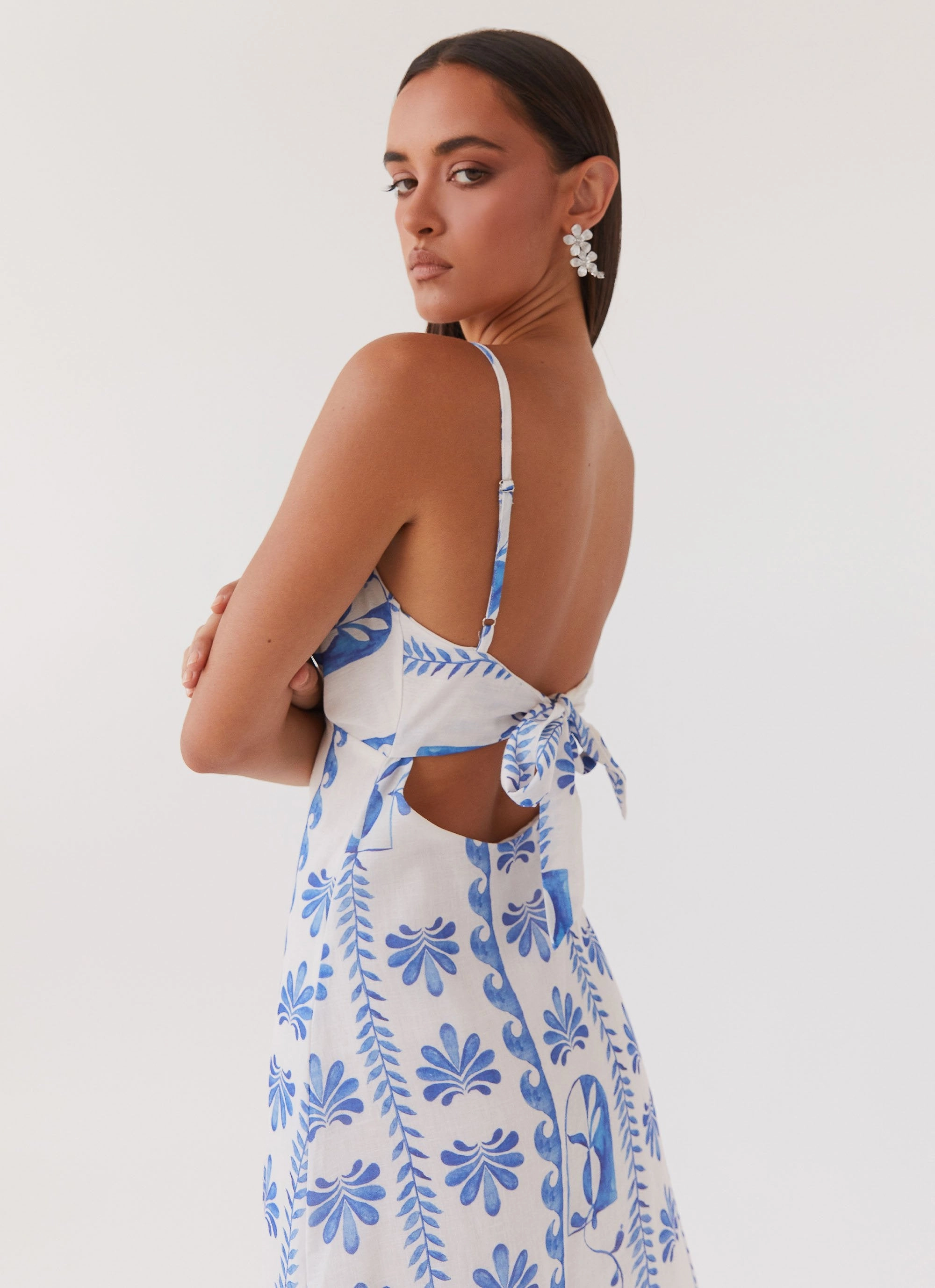 Flora Linen Maxi Dress - Floral Wave Polished Style