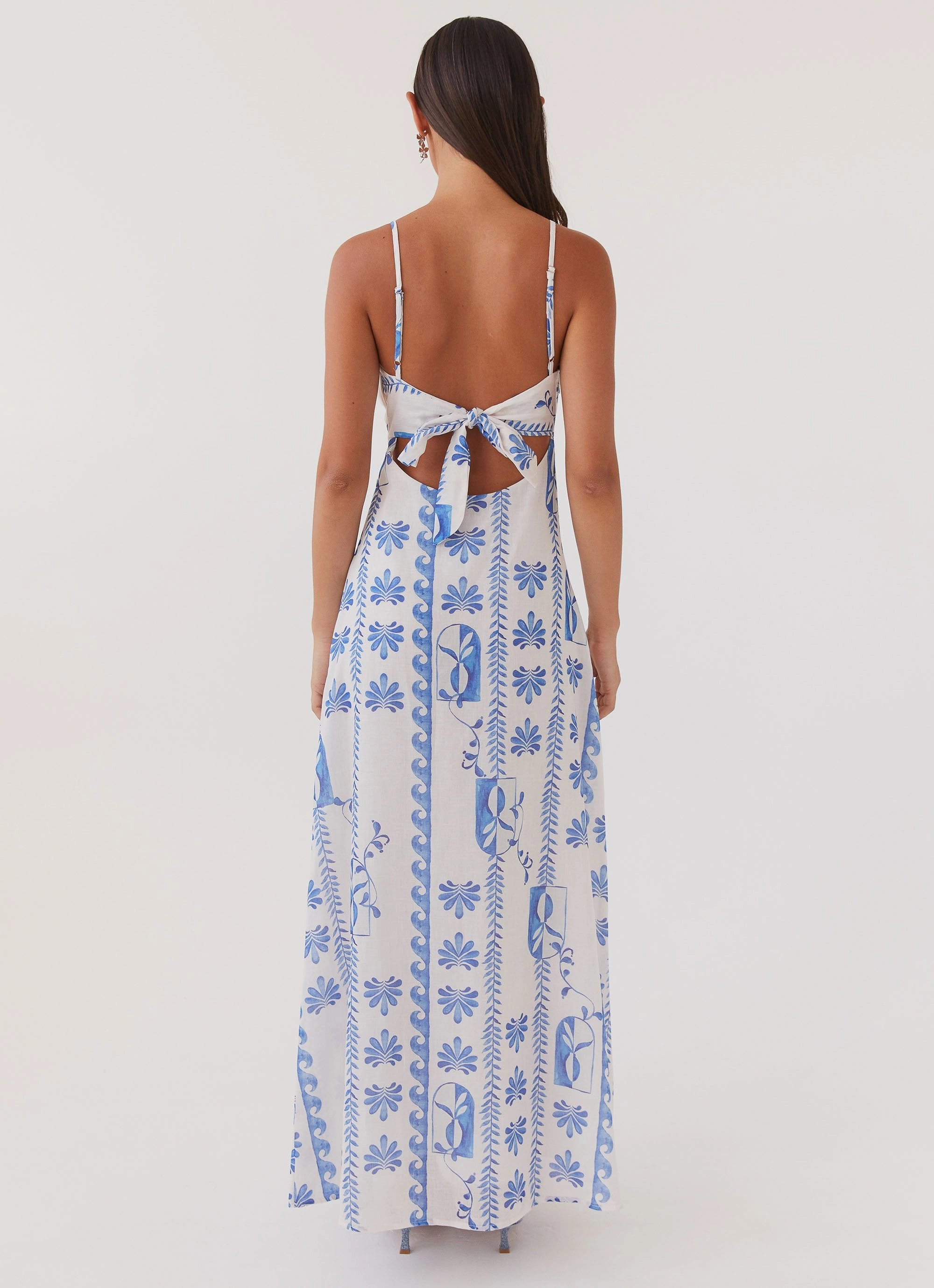 Smooth Tone City Friendly Flora Linen Maxi Dress - Floral Wave