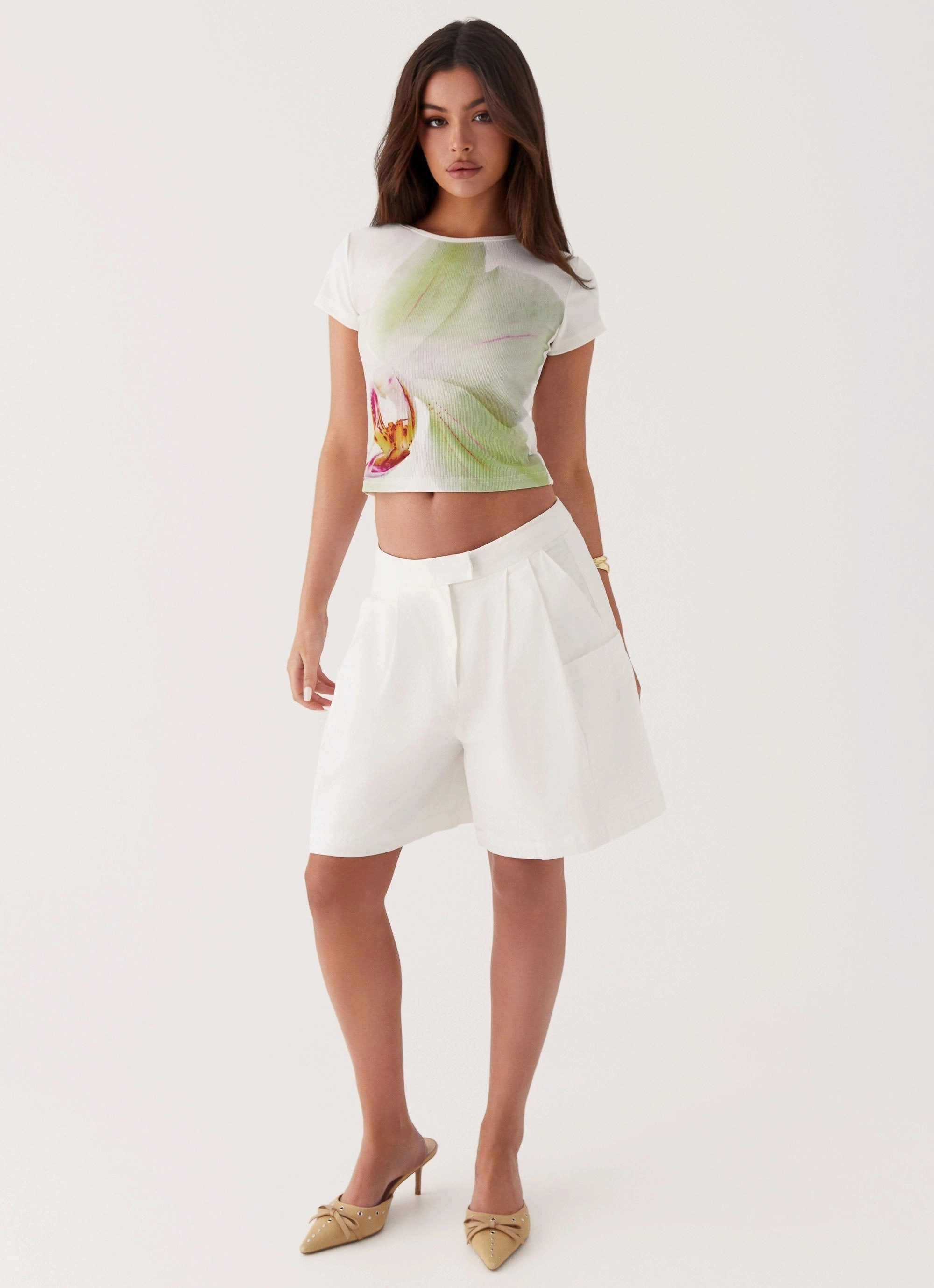 Casual Design Pistachio Lily Baby Tee - Green