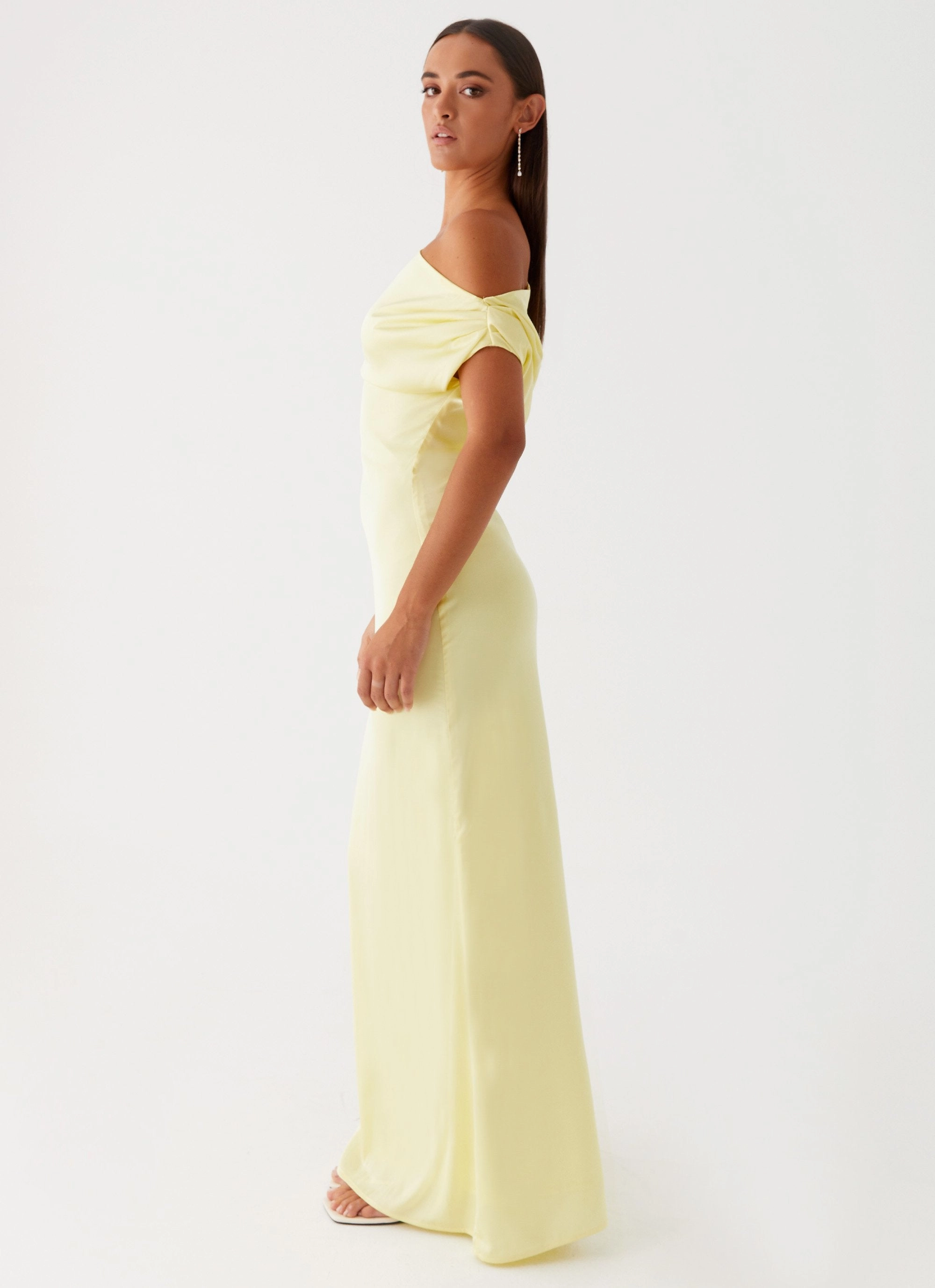 Layered Fit Versatile Comfort Heart Of Glass Satin Maxi Dress - Yellow