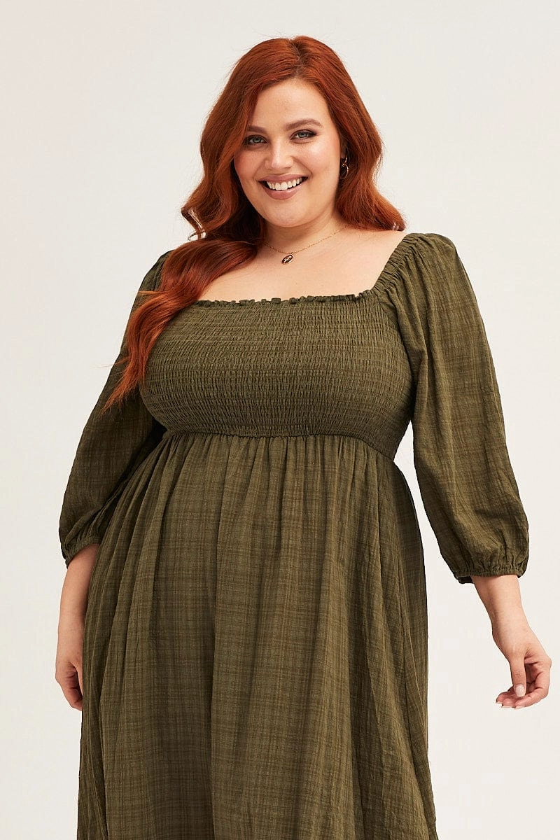 Green 3/4 Sleeve Shirred Midi Dress Timeless Fashion