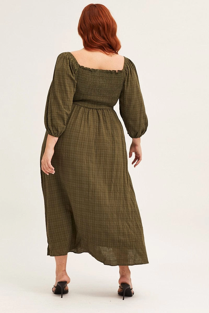 Upgrade-Option Trend-Inspired Green 3/4 Sleeve Shirred Midi Dress