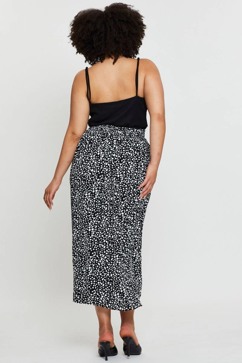 Geo Print Midi Skirt Ruchedd Relaxed Motion High Rise