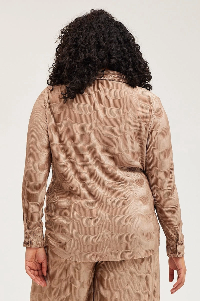 Picnic Outfit Gold Oversized Shirt Plisse Long Sleeve