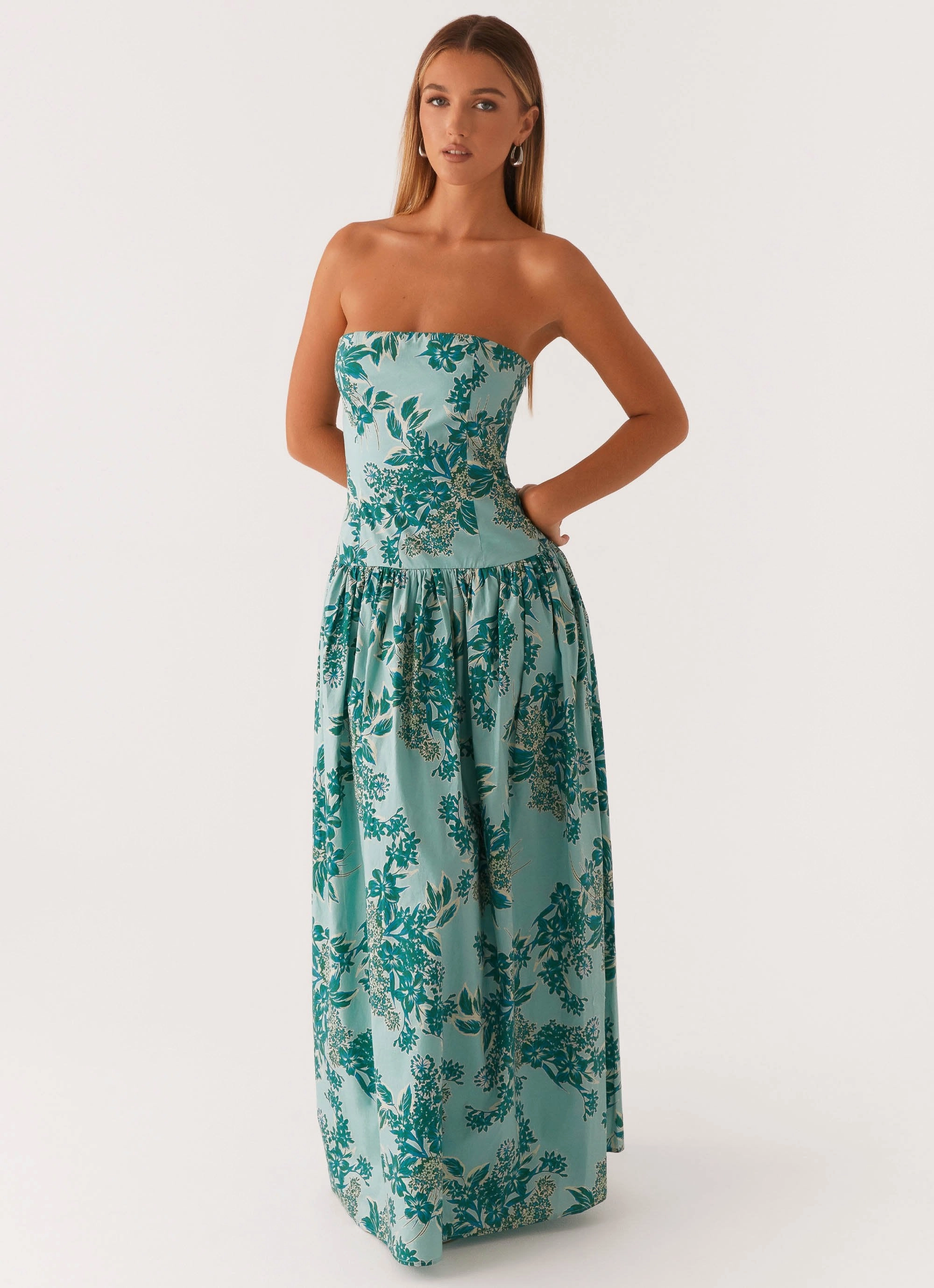 Fresh Style Cool Draping Andorra Maxi Dress - Cloud Nine Floral