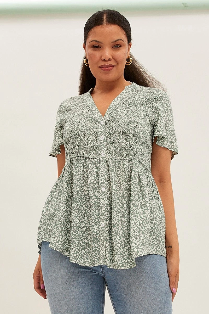 Green Ditsy Shirred Shirts Short Sleeve V-neck Athletic Cut Multipurpose Utility