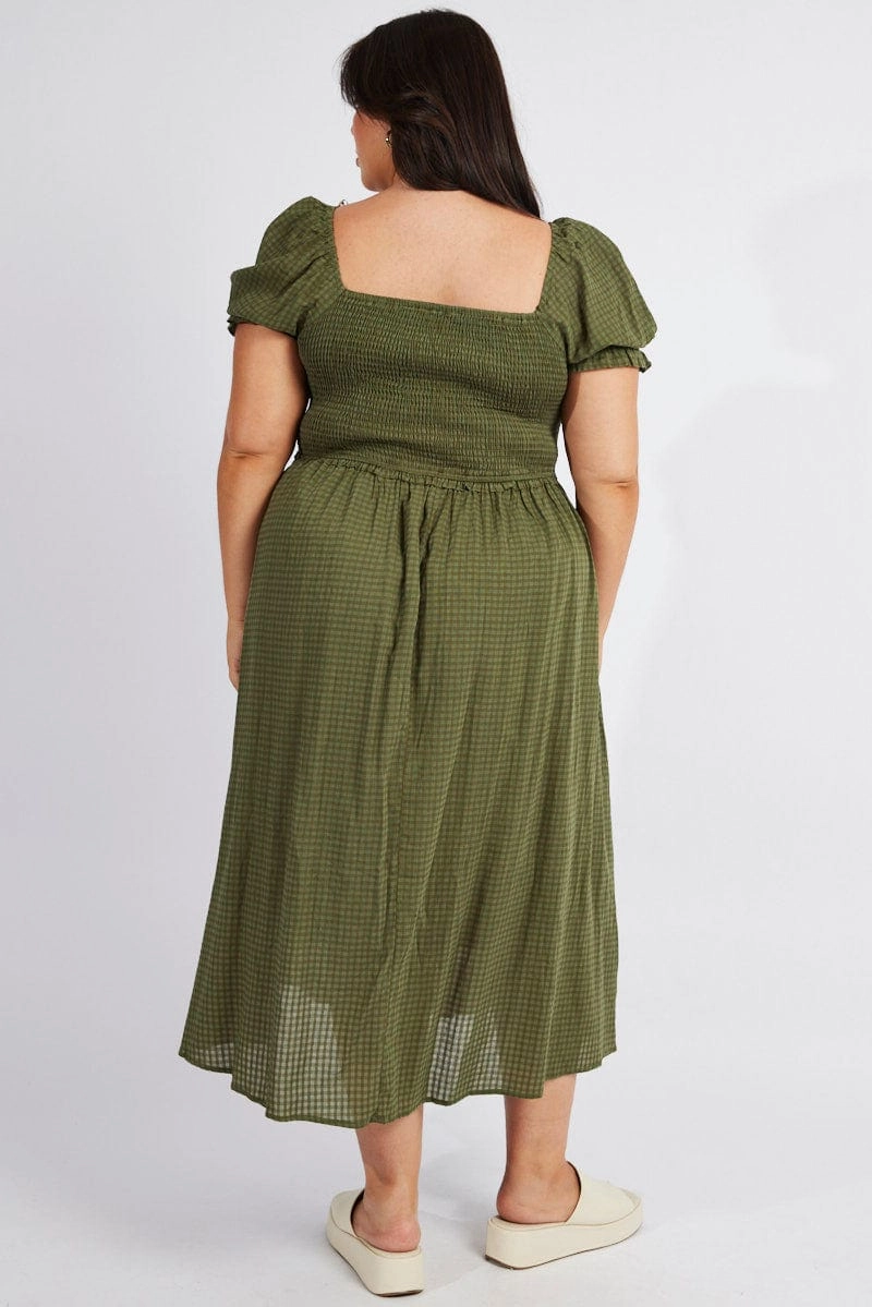 Timeless Wearable Day To Night Green Midi Dress Short Sleeve Shirred