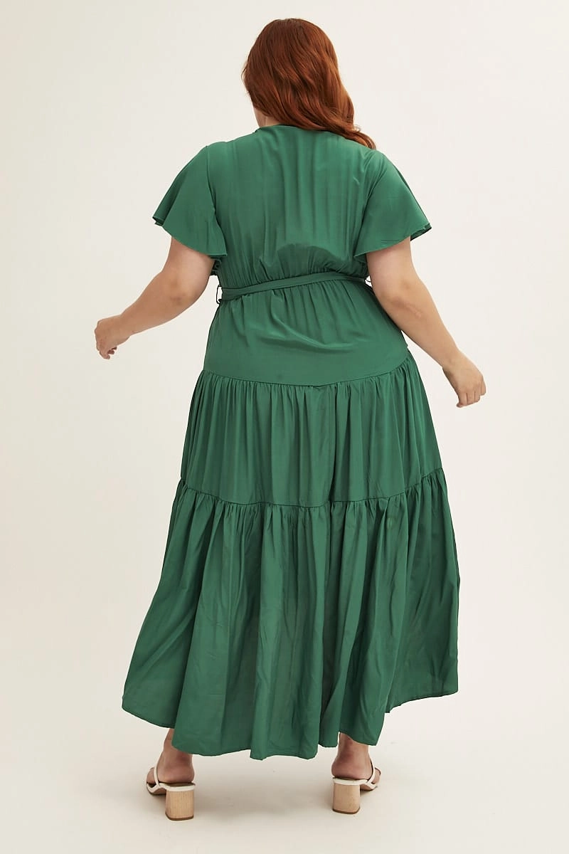 Slender Look Influencer-Approved Green Midi Dress V-neck Tie