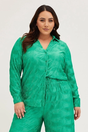 Unisex wear Mix-And-Match Green Oversized Shirt Plisse Long Sleeve