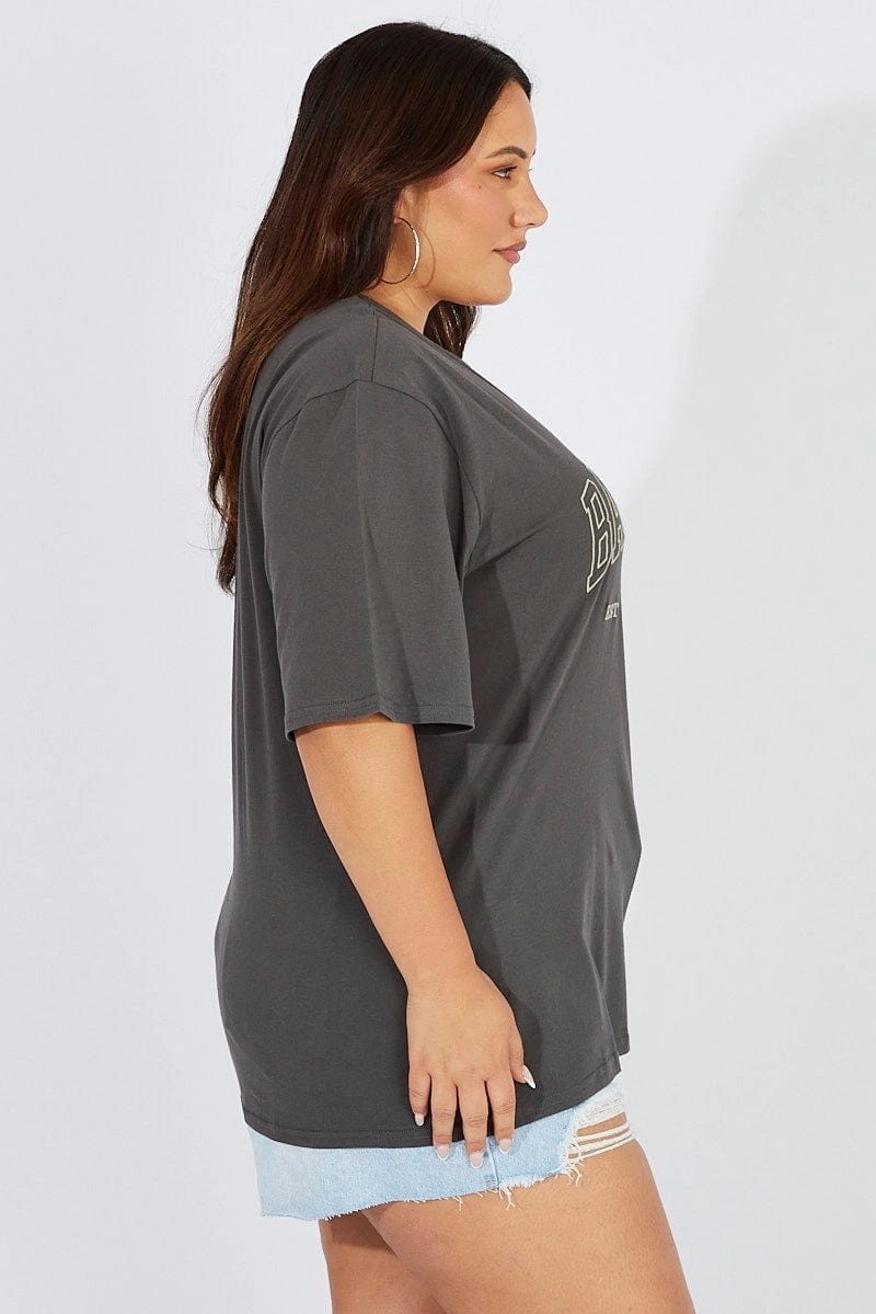 Grey Graphic T-shirt Short Sleeve Crew Neck Active Comfort Style