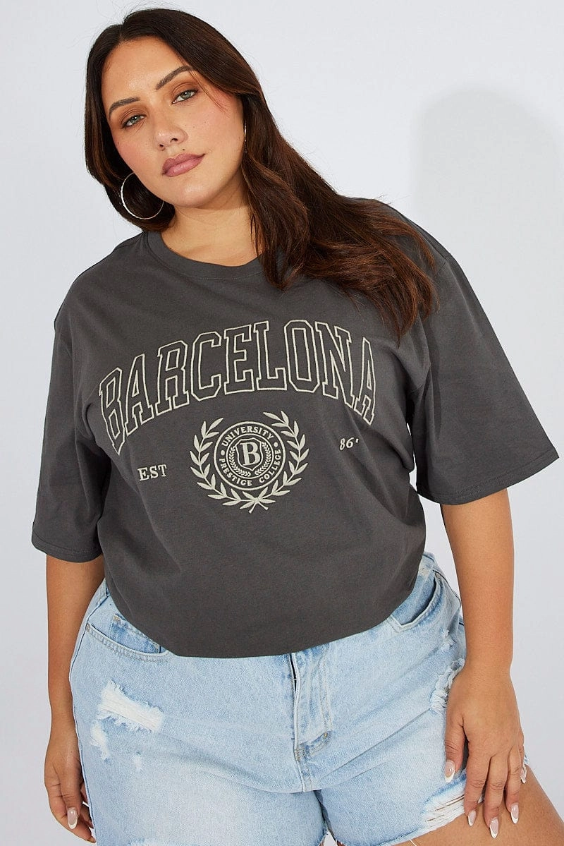 Perfect for Layering Fashion and Comfort Grey Graphic T-shirt Short Sleeve Crew Neck