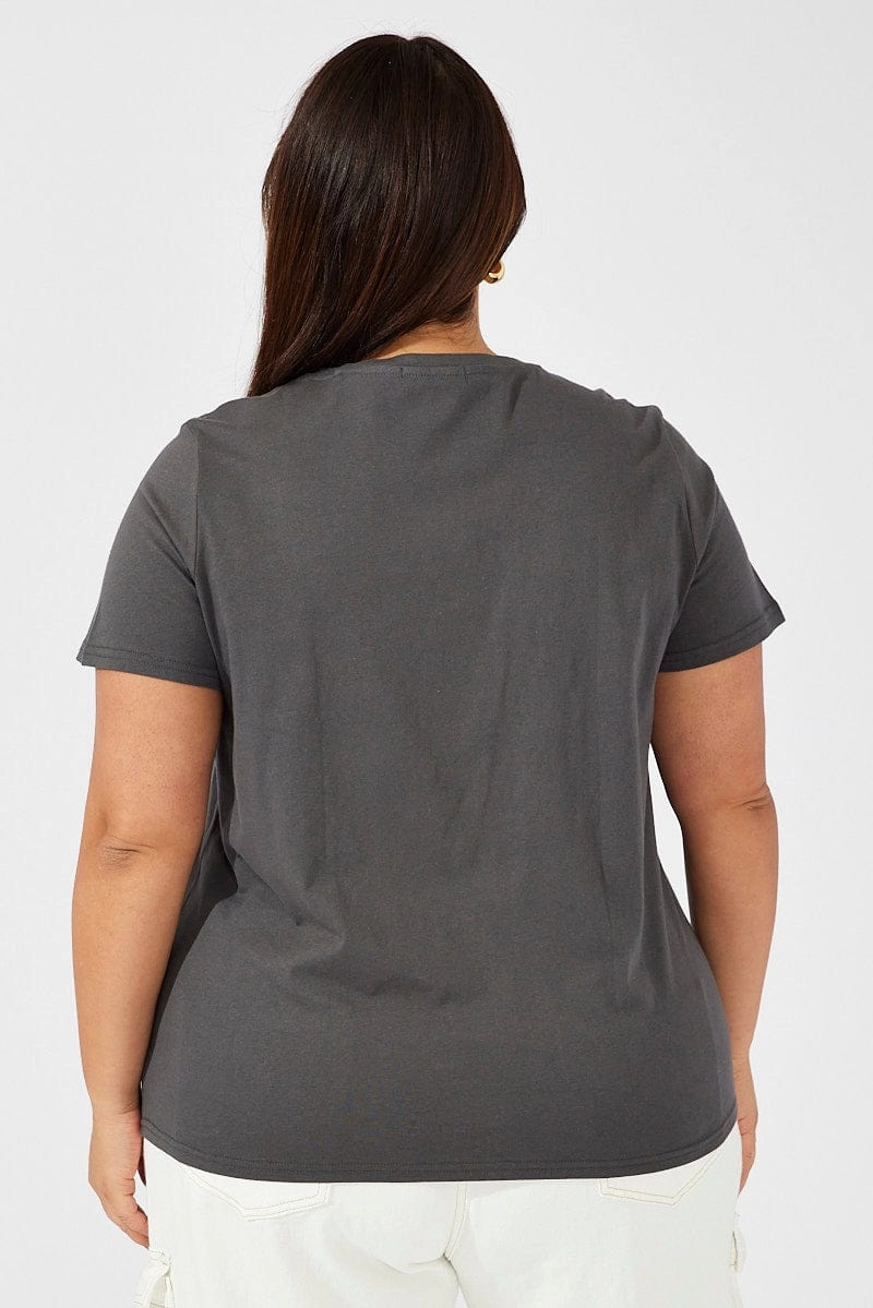 Grey Graphic T-shirt Short Sleeve Crew Neck Cozy Comfort Fit Lightweight Look