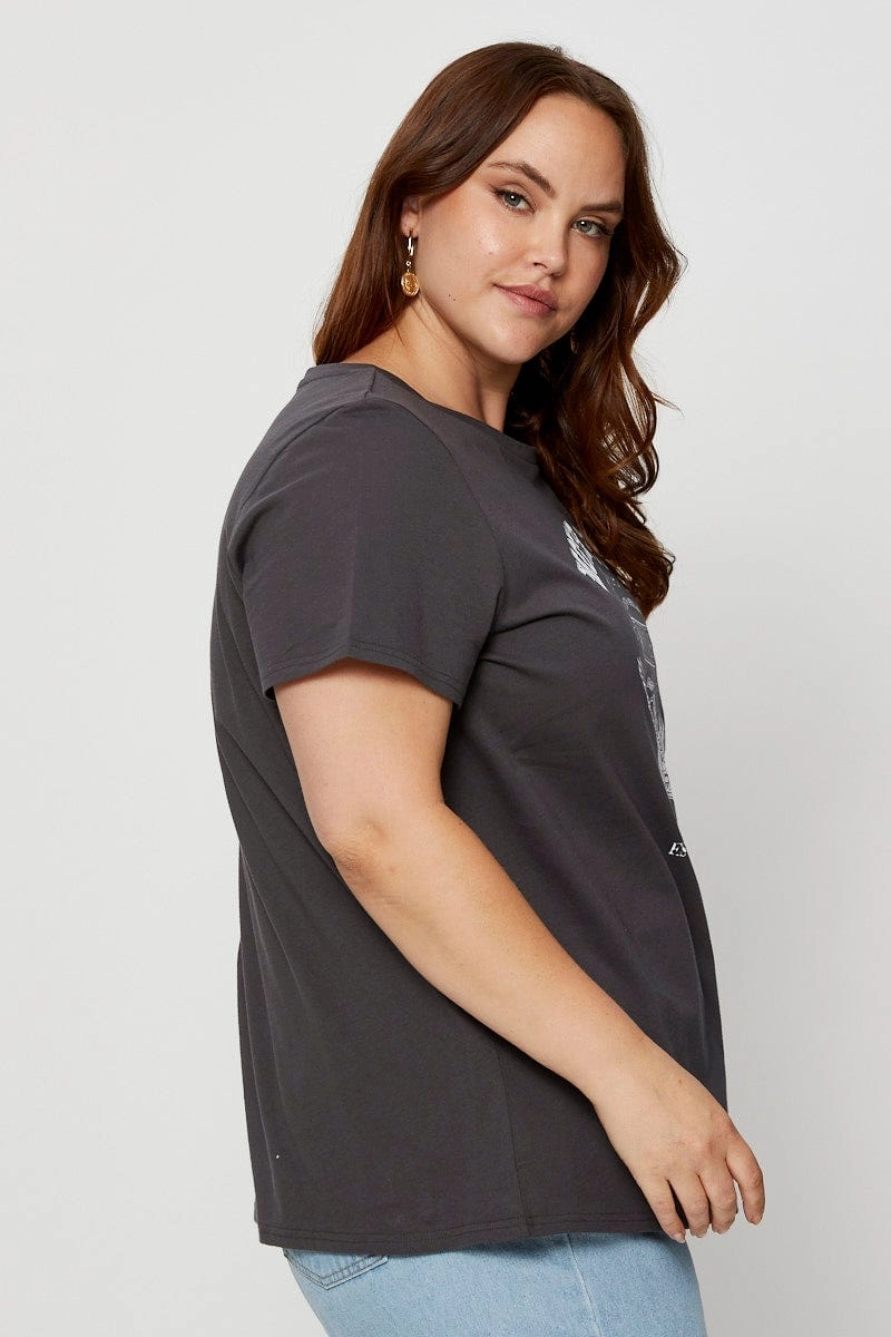 Boat neck style Soft and Flexible Grey Graphic T-shirt Crew Neck Short Sleeve