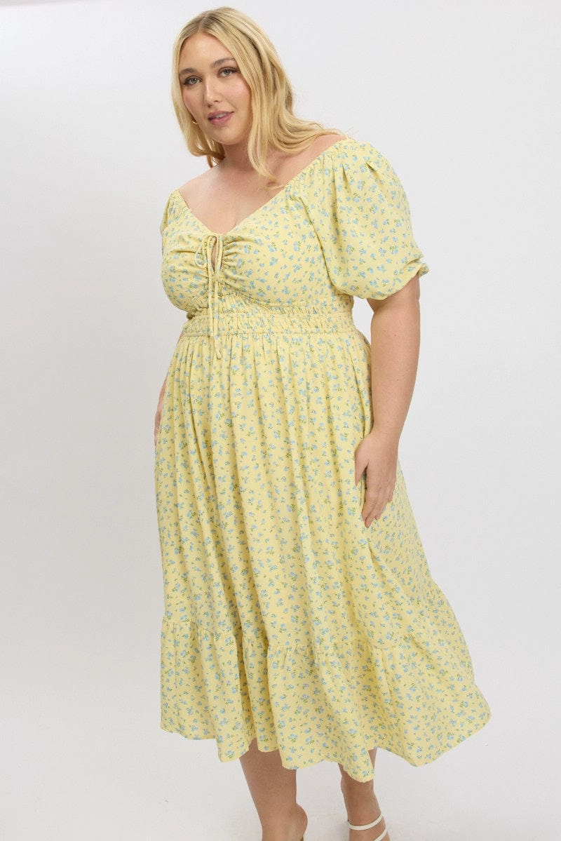 Dew Glow Weekend Fresh Yellow Ditsy Midi Dress Short Sleeve Ruched
