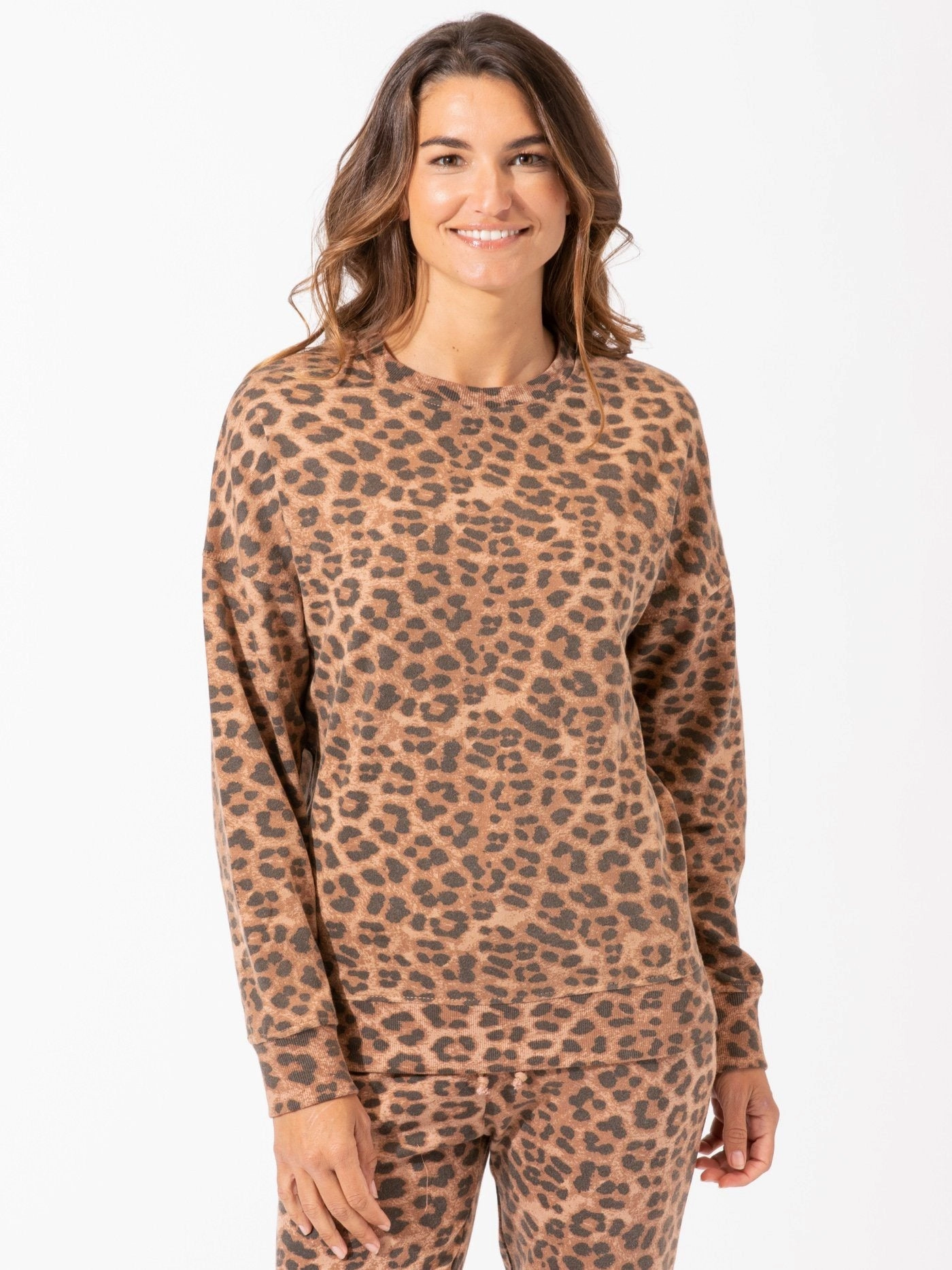 Reinforced Zippers Cathy Leopard Print Oversized Crew