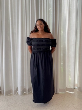 New Spirit Calm Finish ISMAE MAXI DRESS BLACK CONTRAST