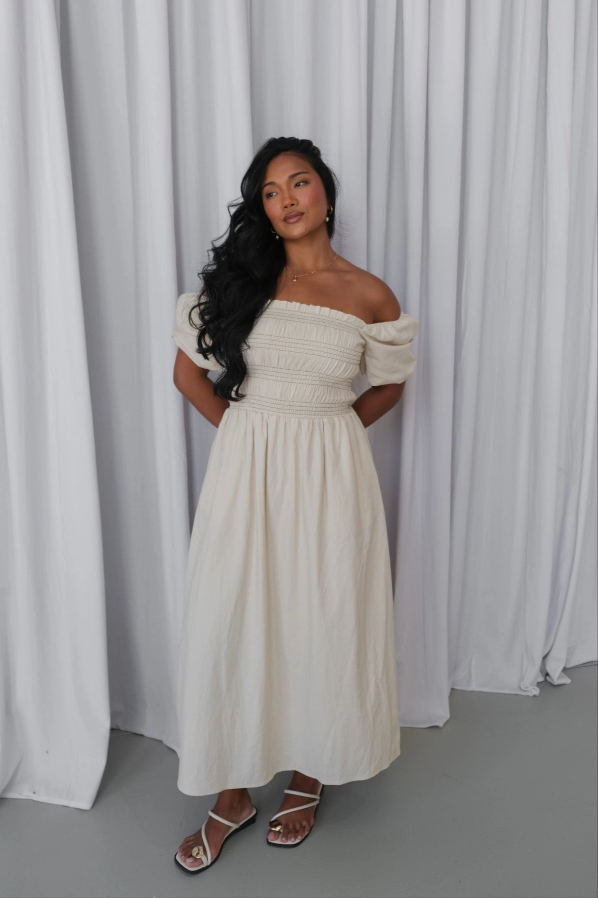 Soft Profile ISMAE MAXI DRESS NEUTRAL