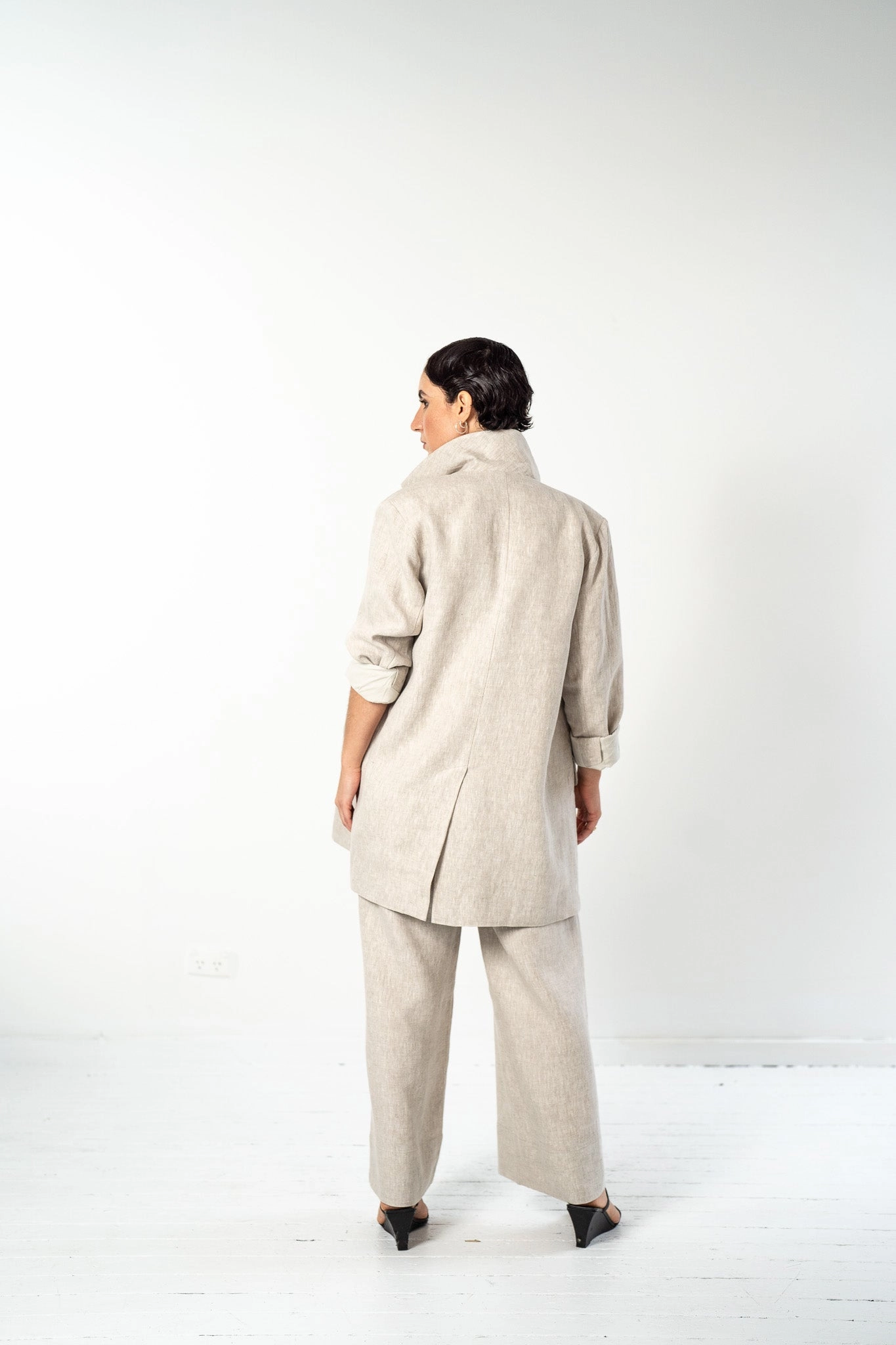 Weight Distribution System Temperature control Izumi Blazer | Neutral